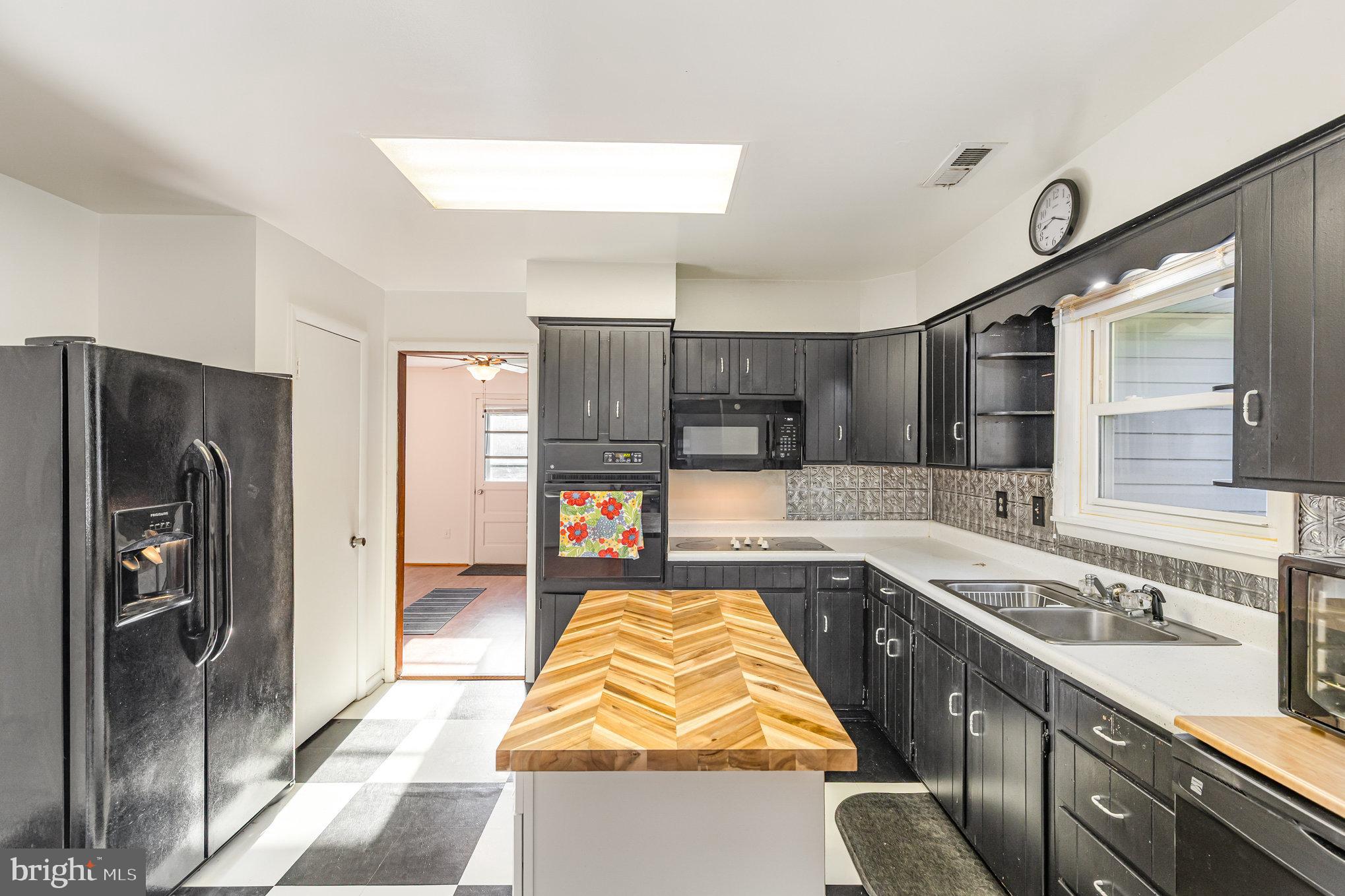 POTOMAC SHORES - Residential