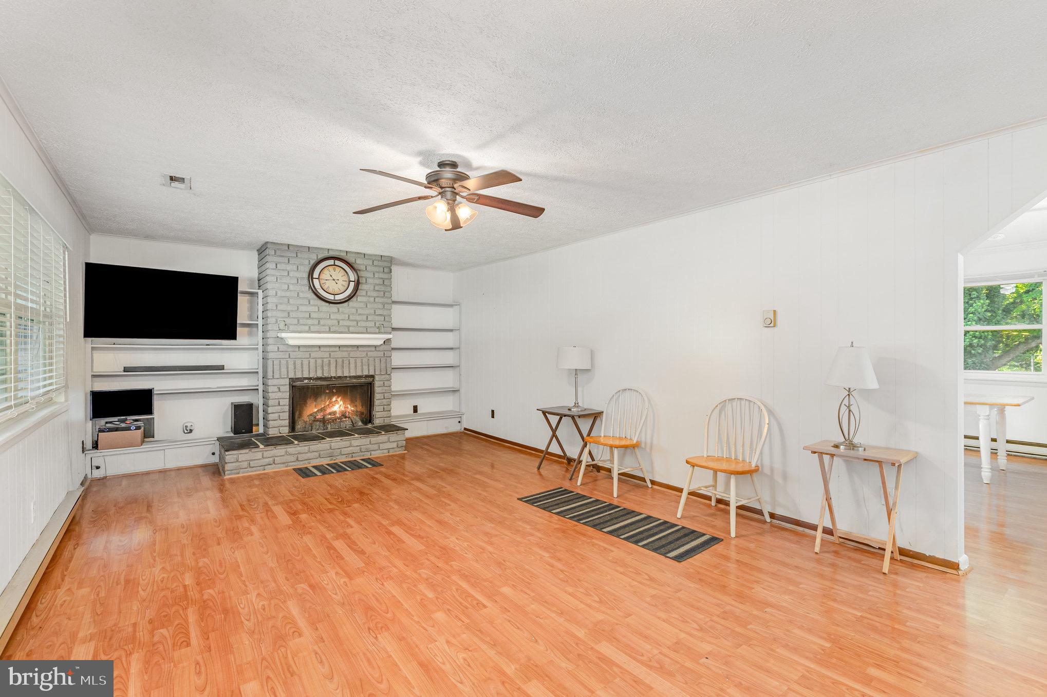 POTOMAC SHORES - Residential