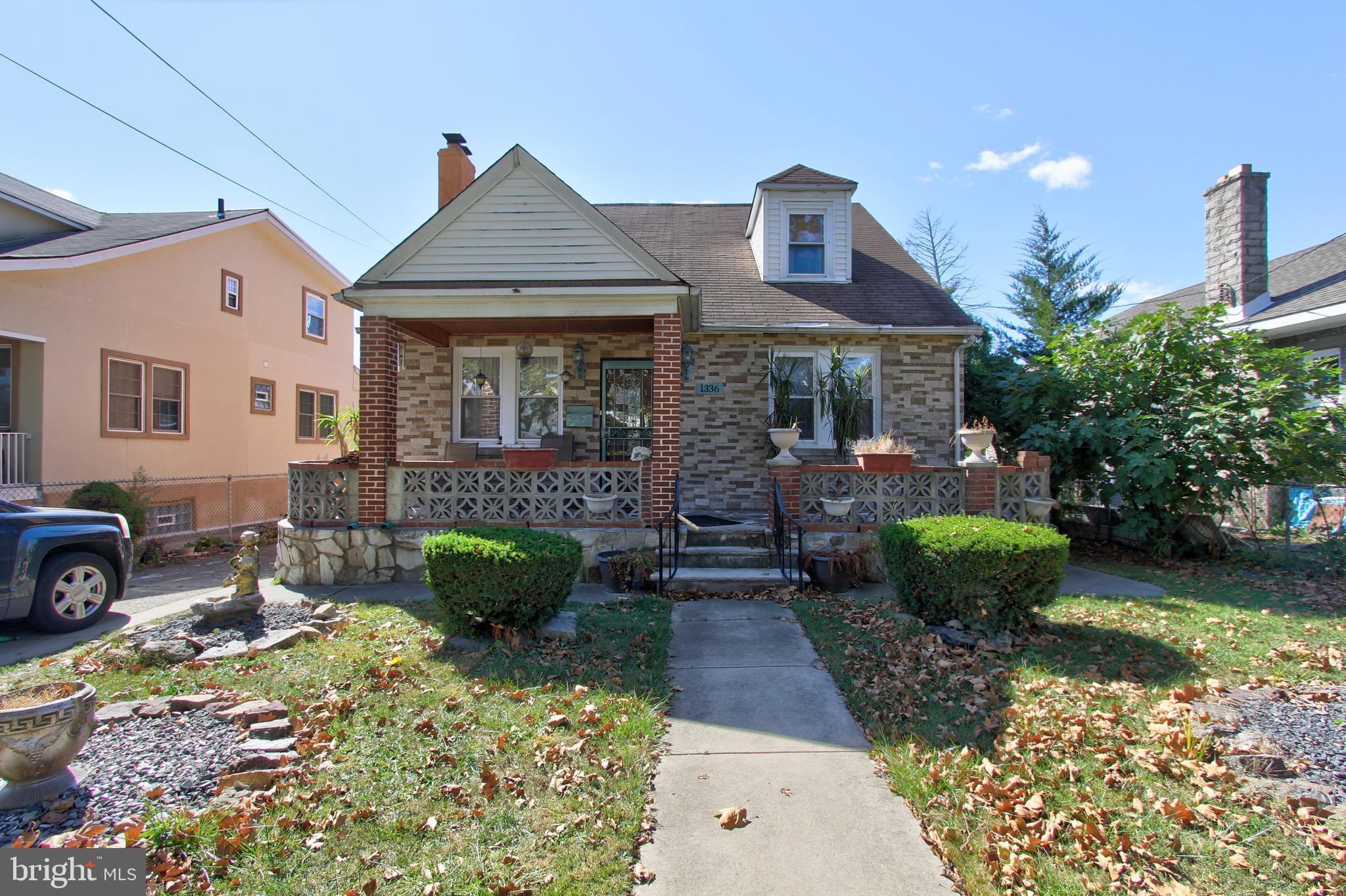 PHILADELPHIA - Residential