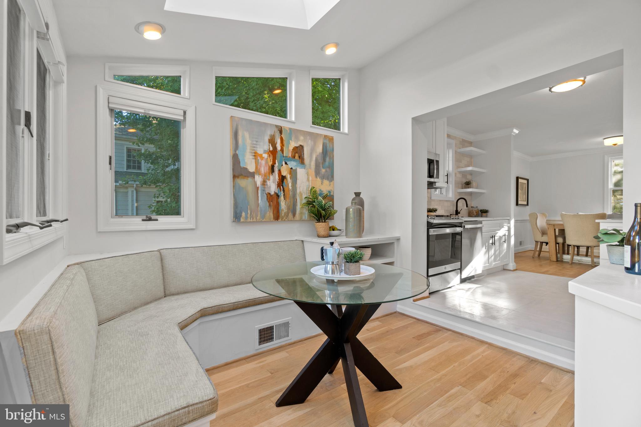 BRADLEY HILLS - Residential