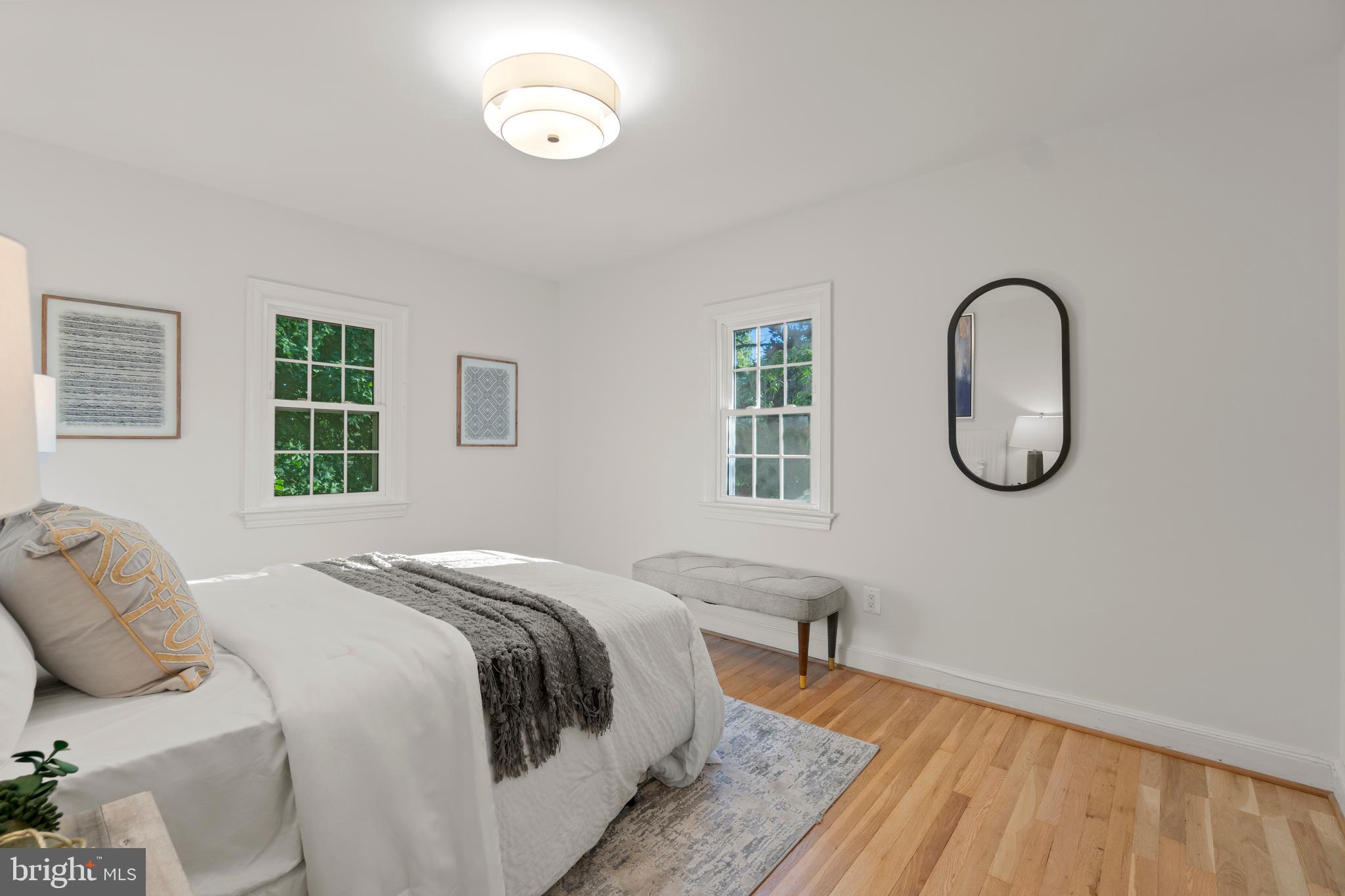 BRADLEY HILLS - Residential