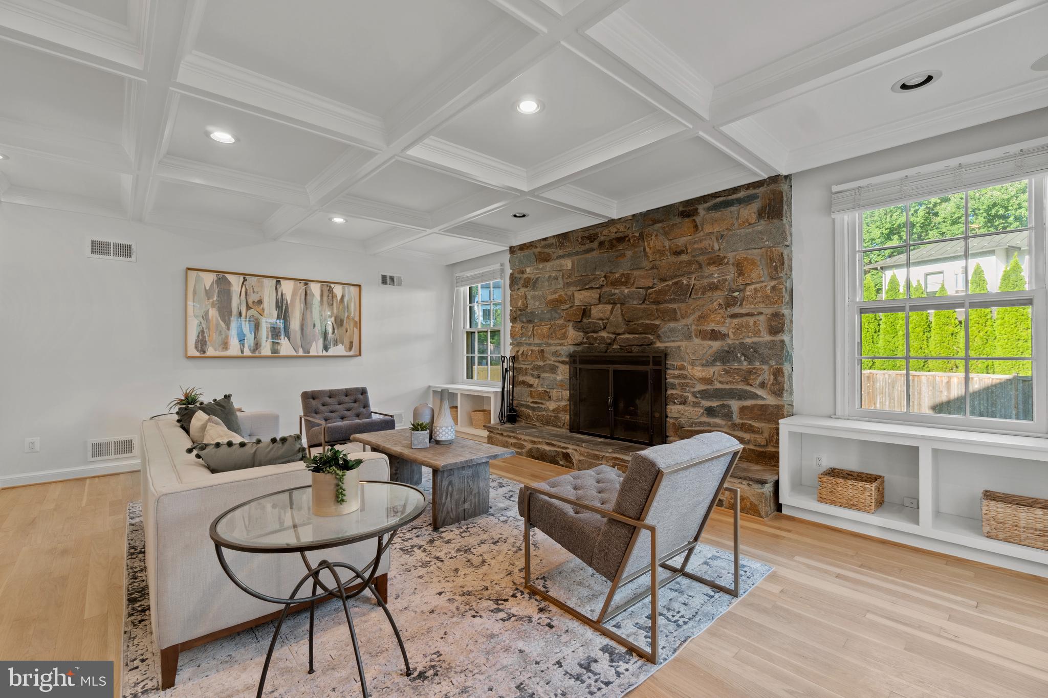 BRADLEY HILLS - Residential