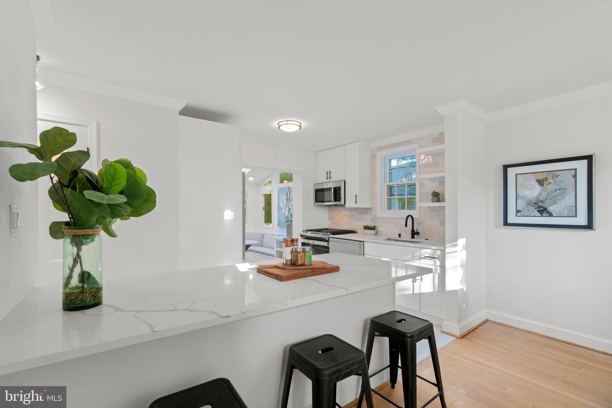 BRADLEY HILLS - Residential