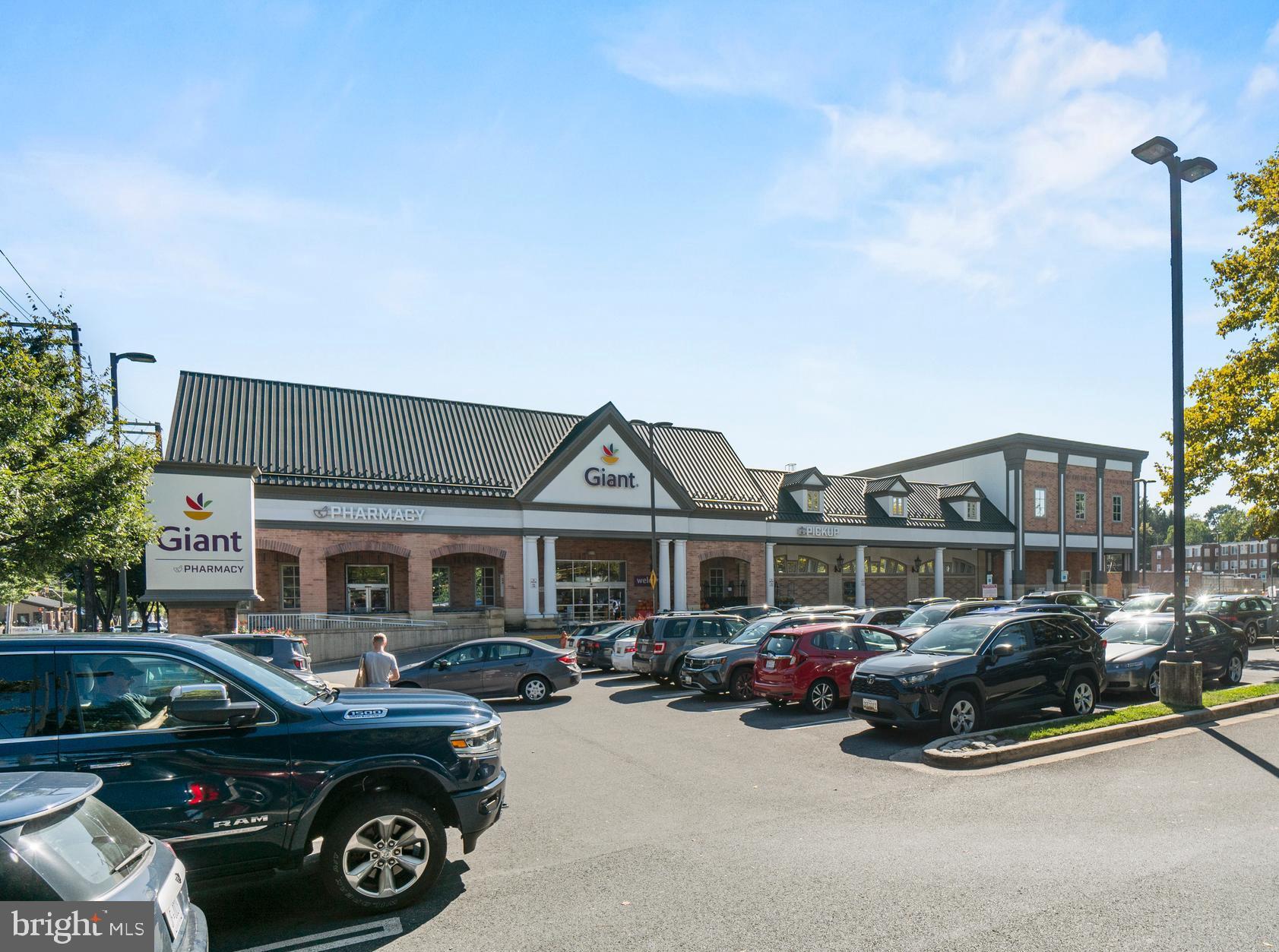 BRADLEY HILLS - Residential