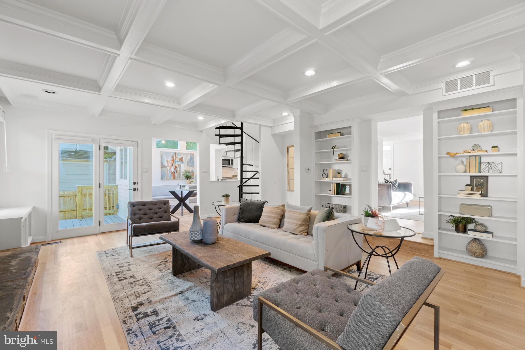 BRADLEY HILLS - Residential