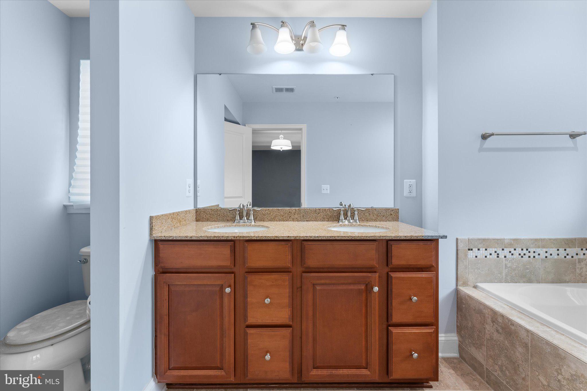 ARCOLA - Residential