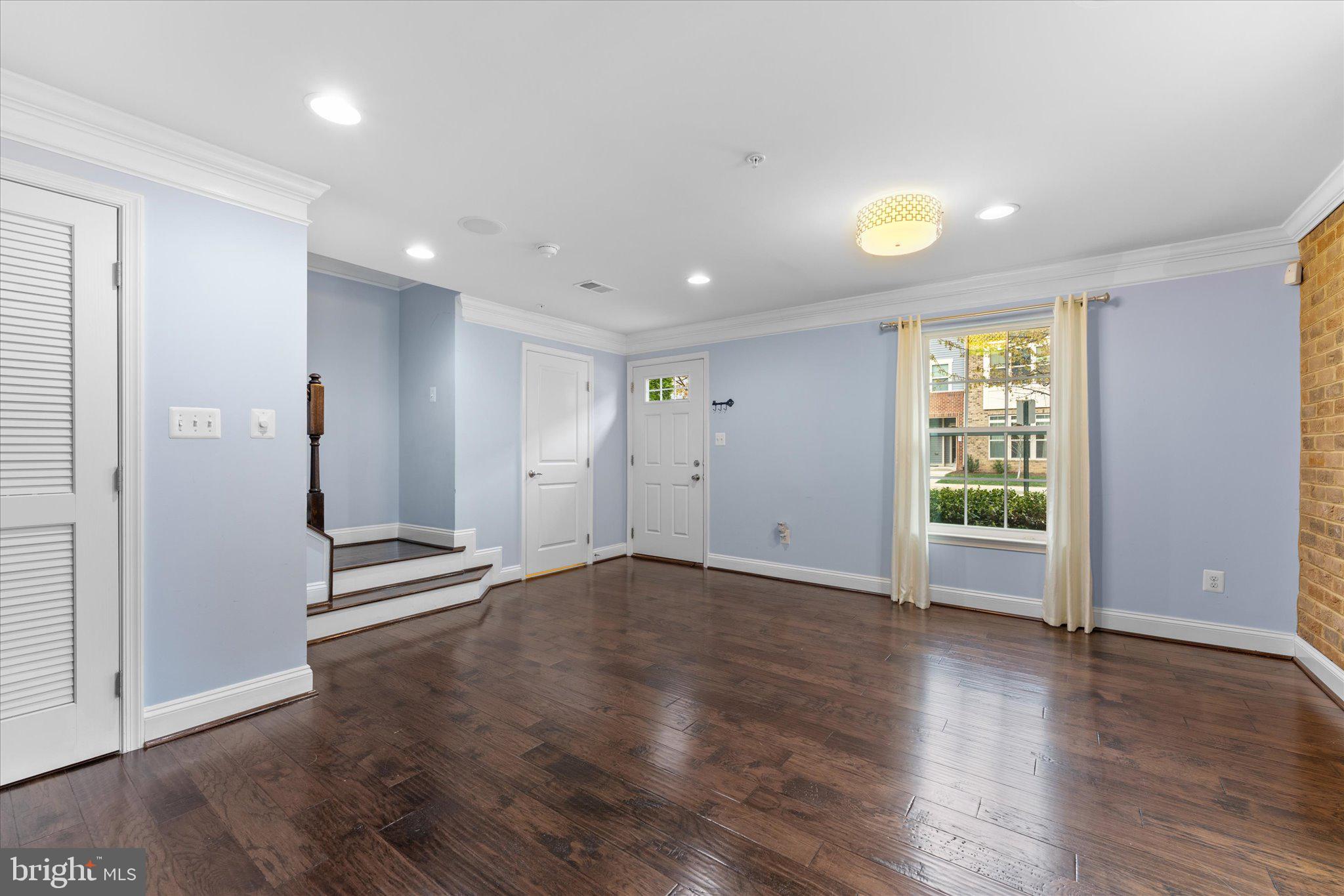 42618 BURBANK TERRACE