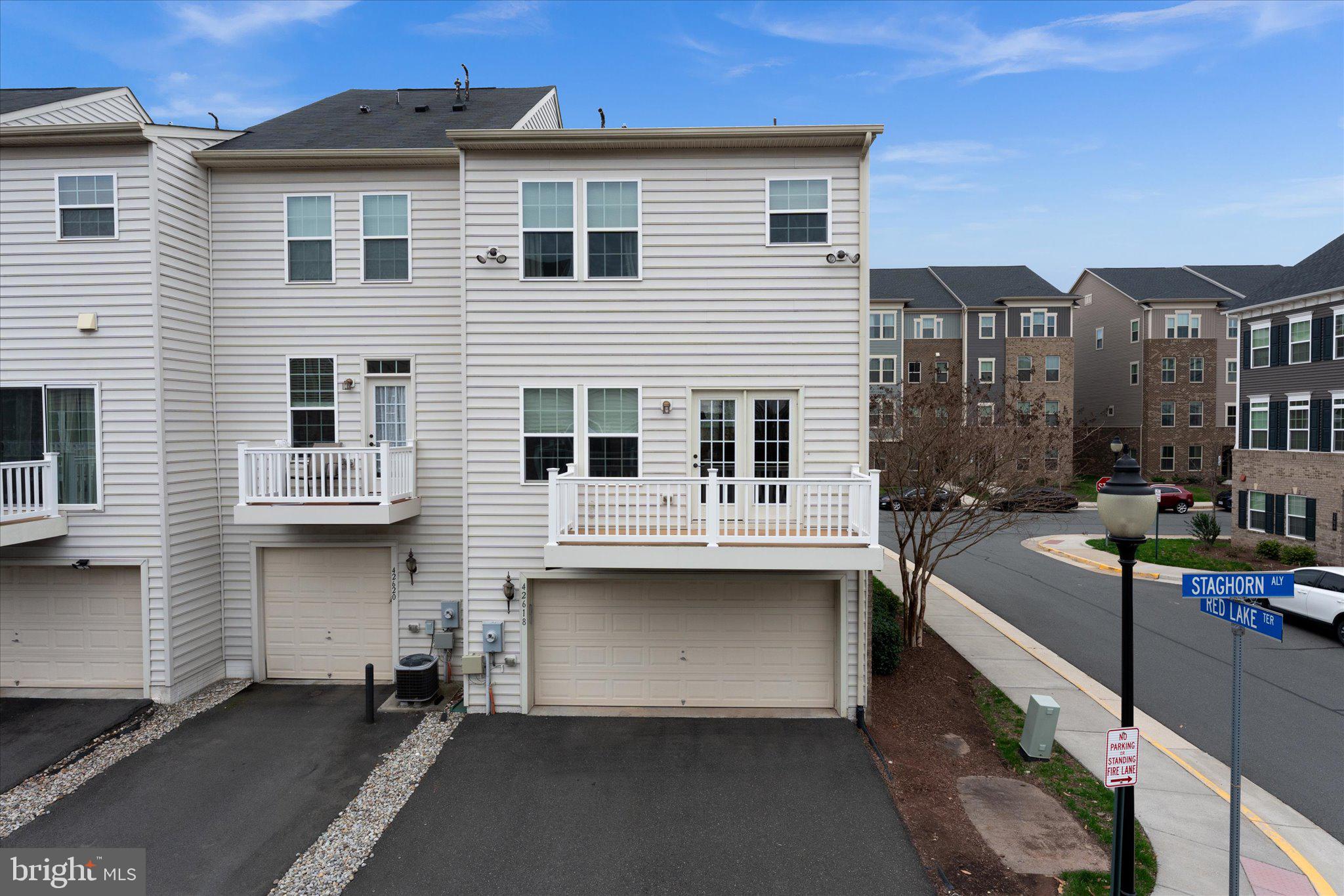 ARCOLA - Residential