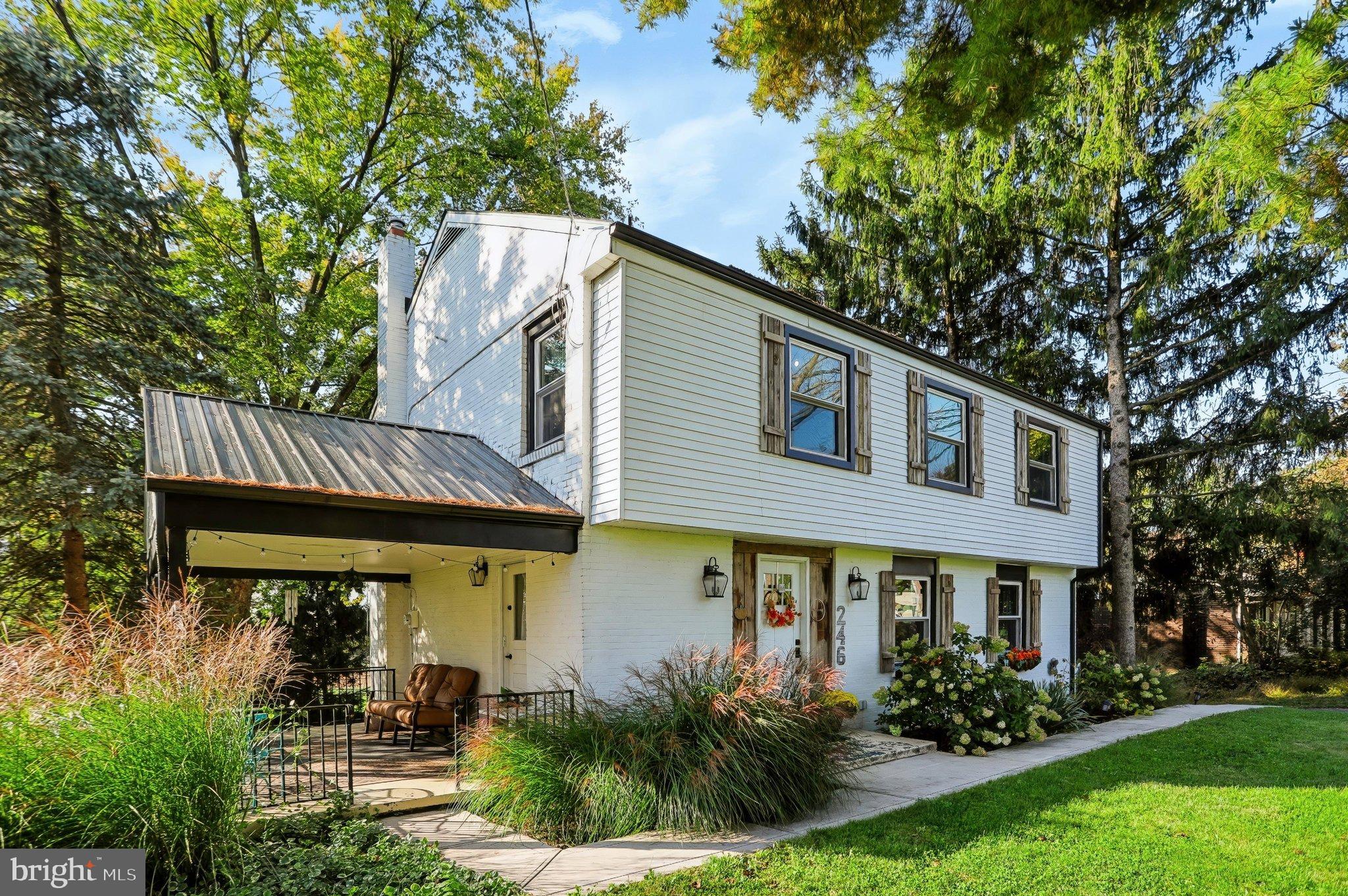 246 E OREGON ROAD