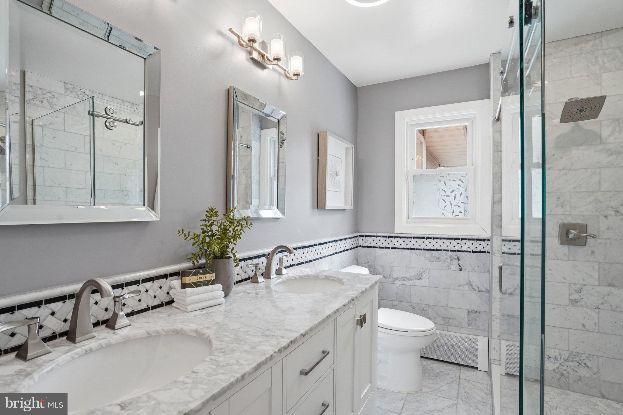 MANTUA - Residential