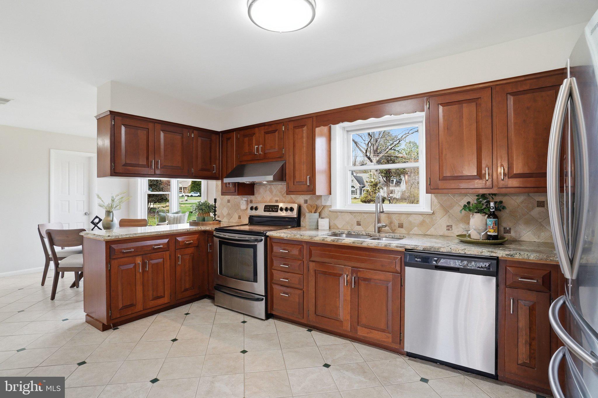 MANTUA - Residential