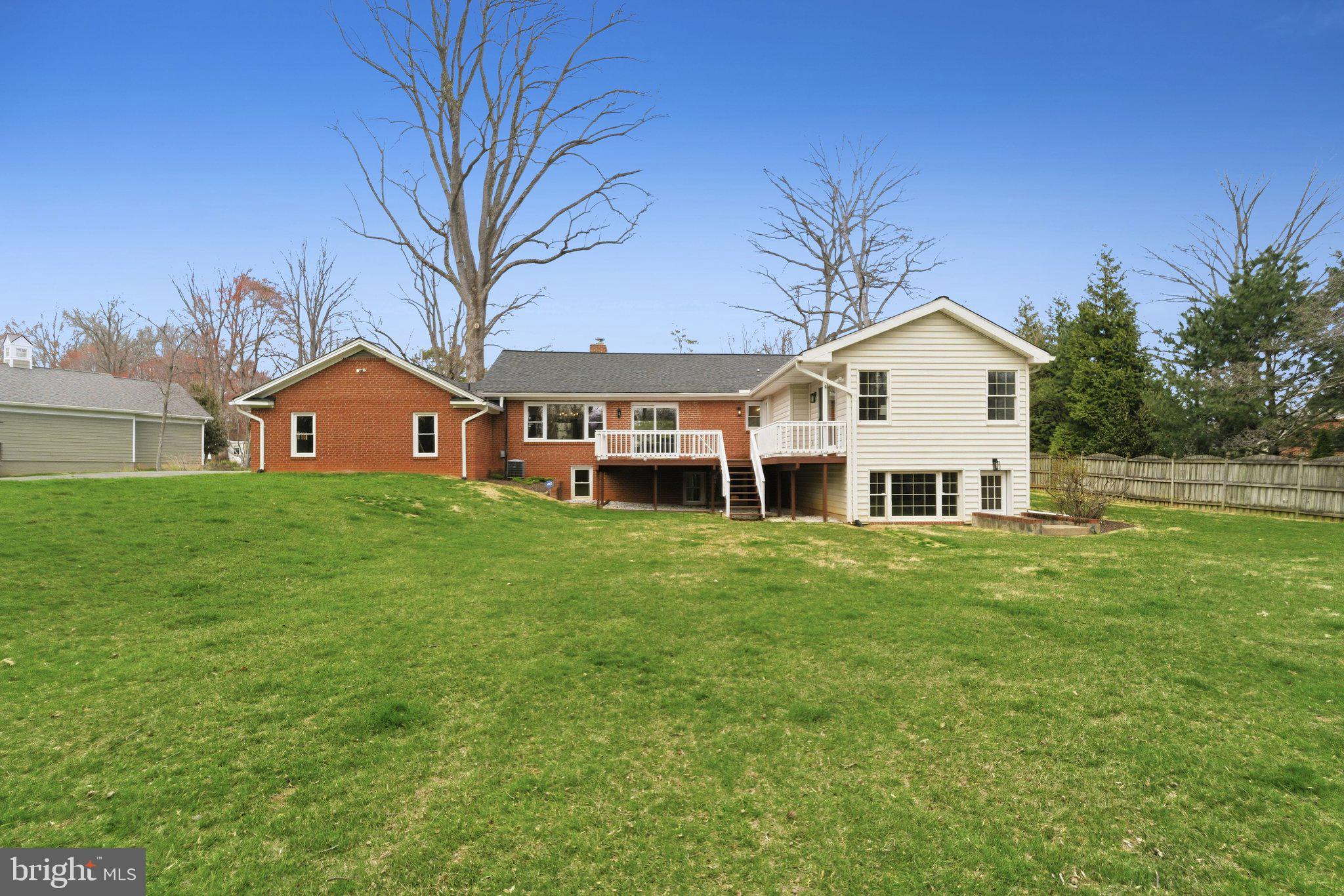 MANTUA - Residential