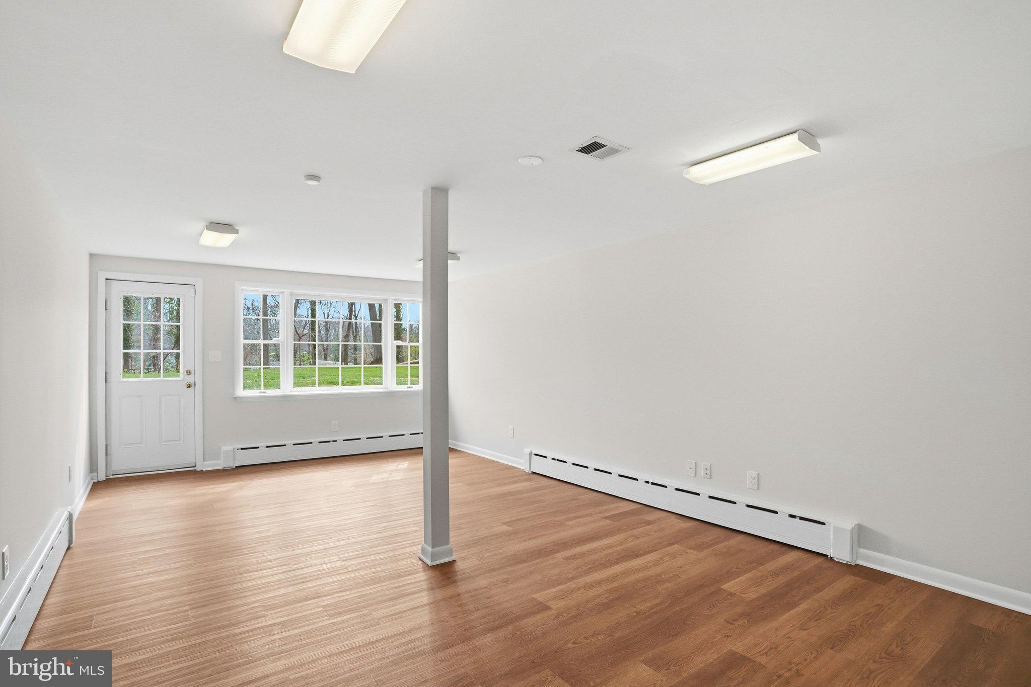 MANTUA - Residential