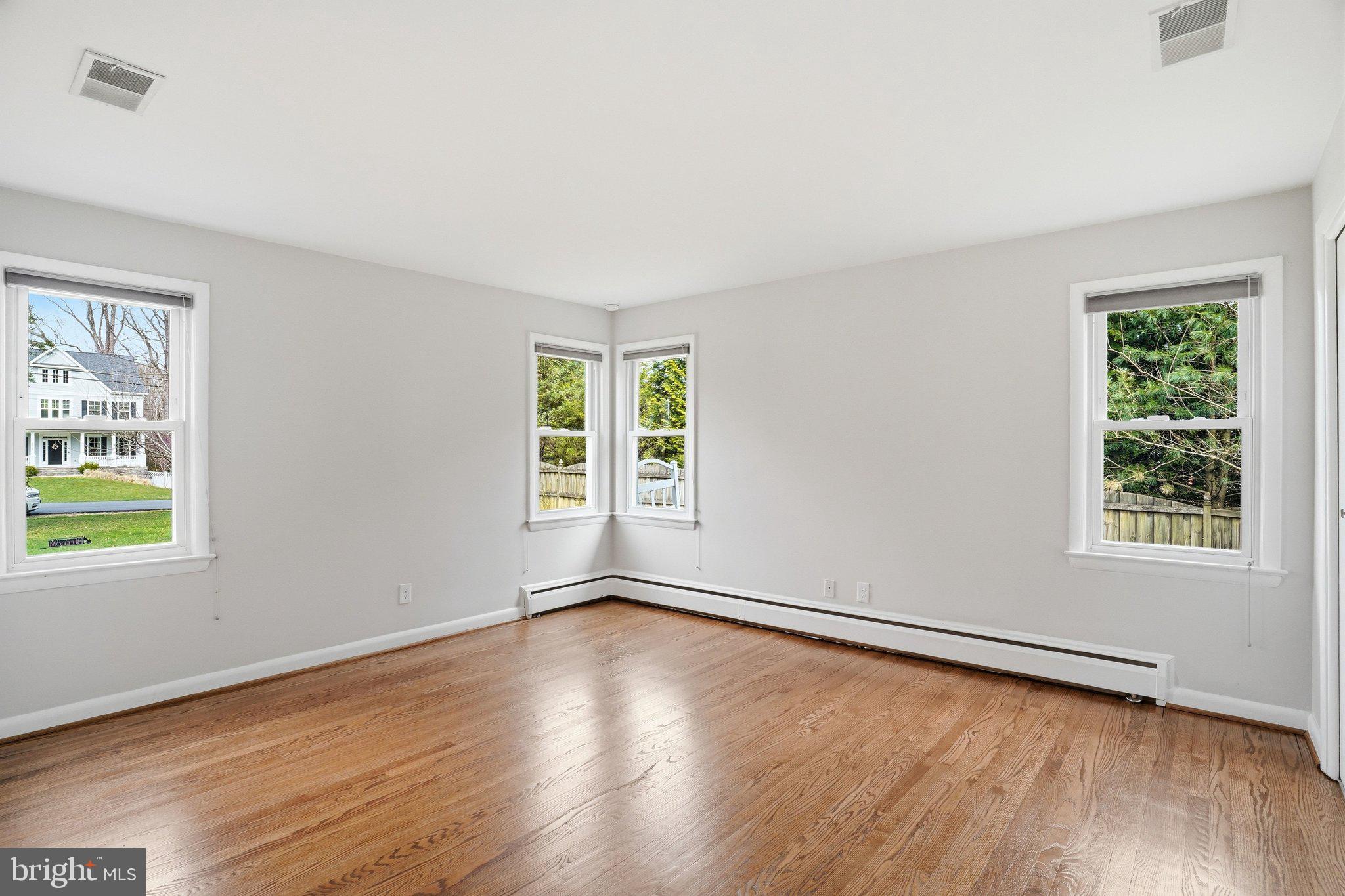 MANTUA - Residential