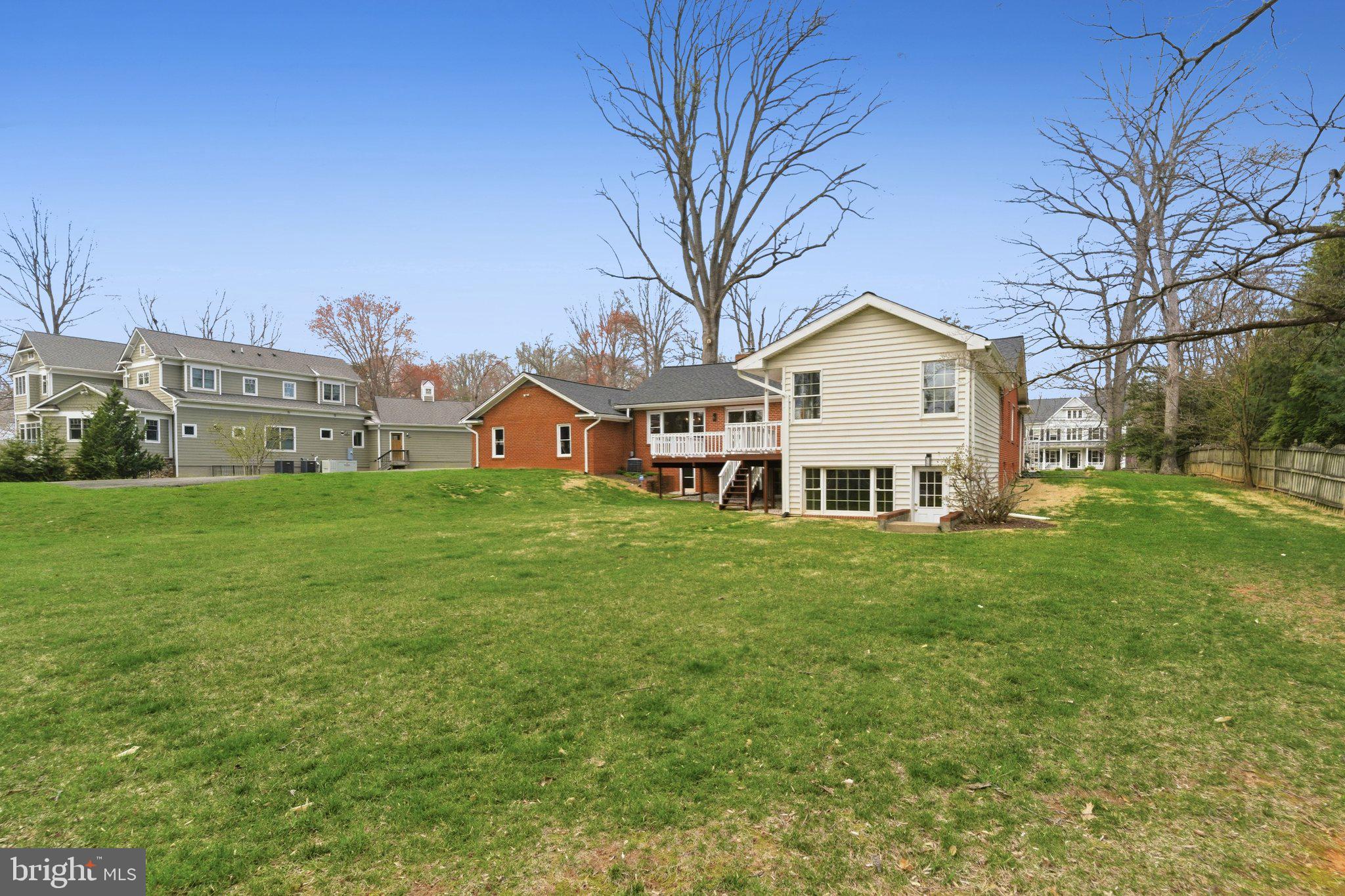 MANTUA - Residential