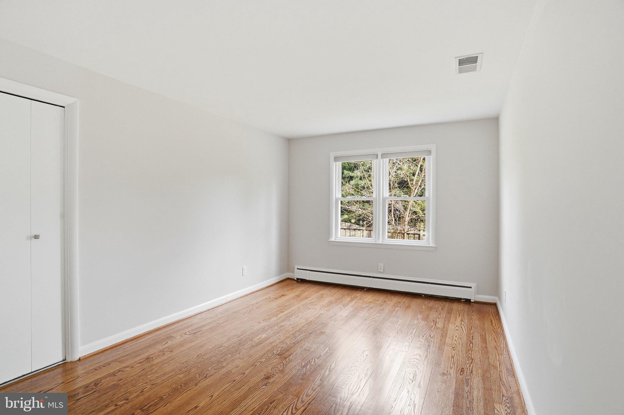 MANTUA - Residential