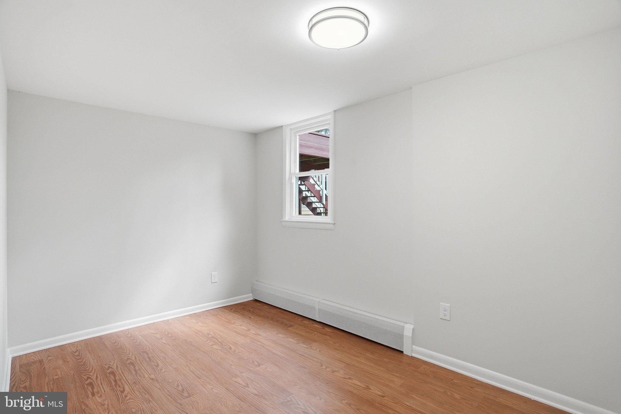 MANTUA - Residential