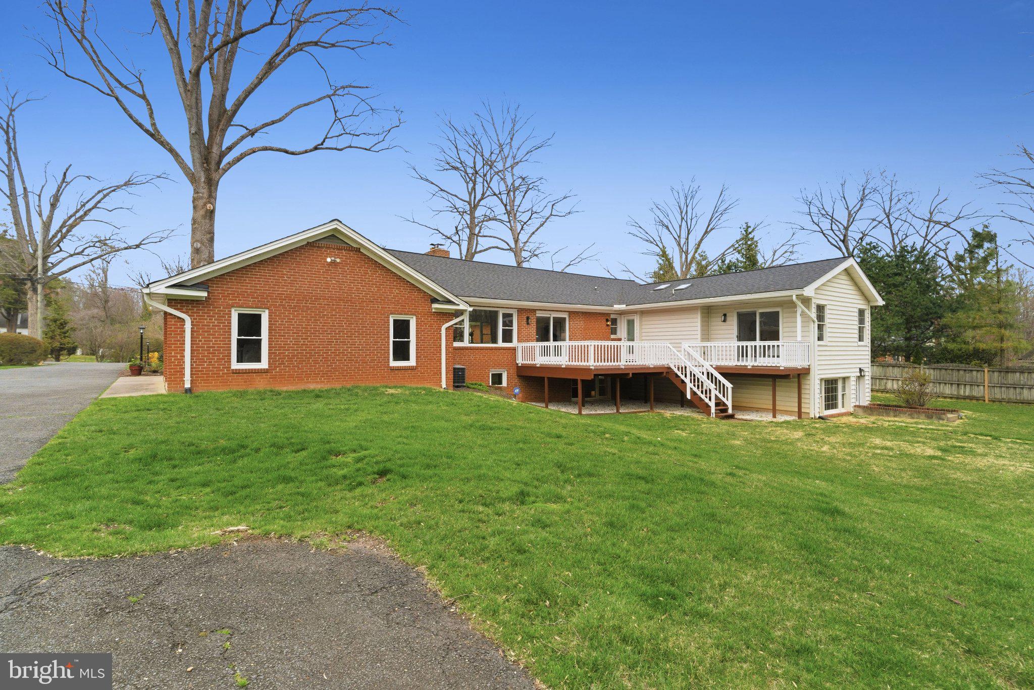 MANTUA - Residential