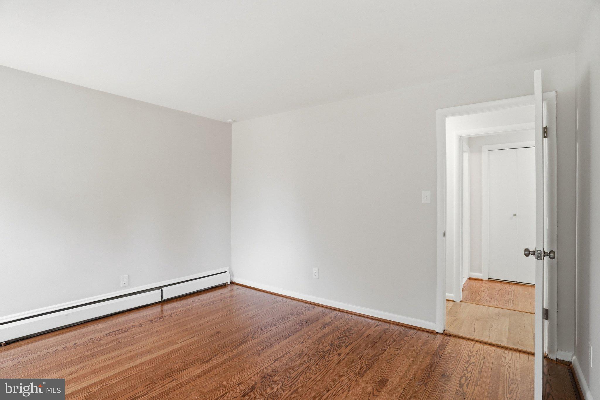 MANTUA - Residential