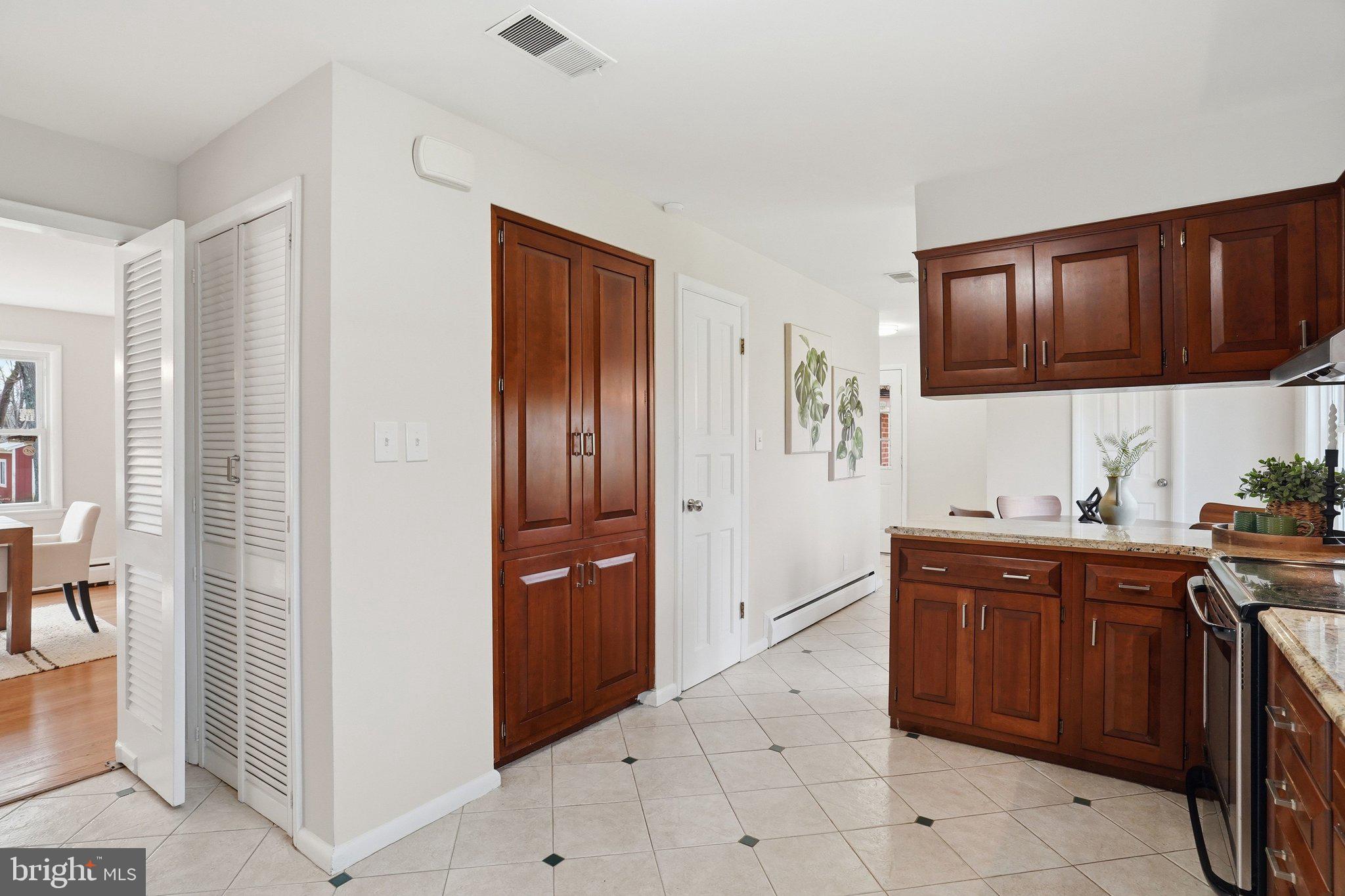 MANTUA - Residential