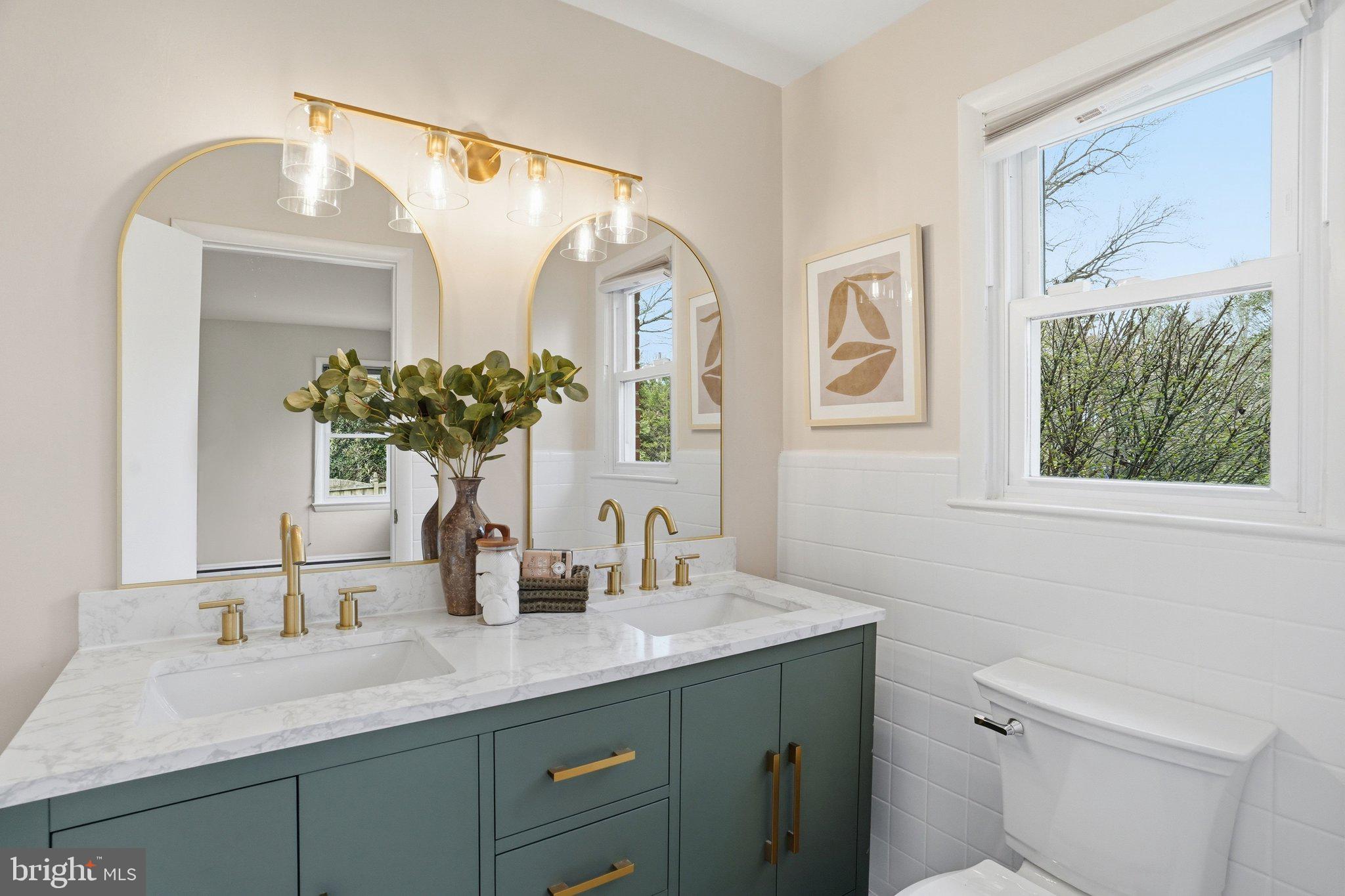 MANTUA - Residential