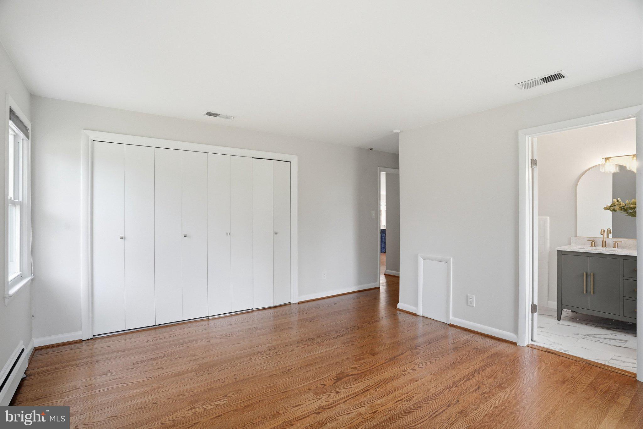 MANTUA - Residential