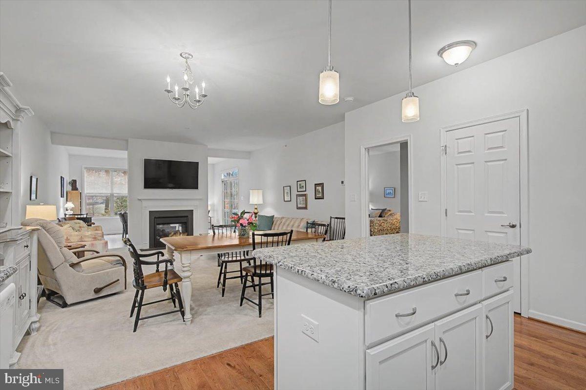 HARLOW POINTE - Residential