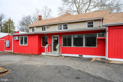 6746 QUAKER NECK ROAD CHESTERTOWN MD 21620