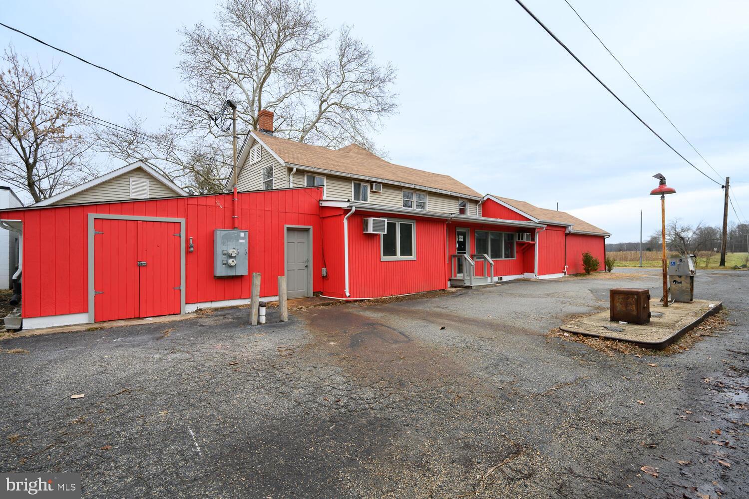 6746 QUAKER NECK ROAD