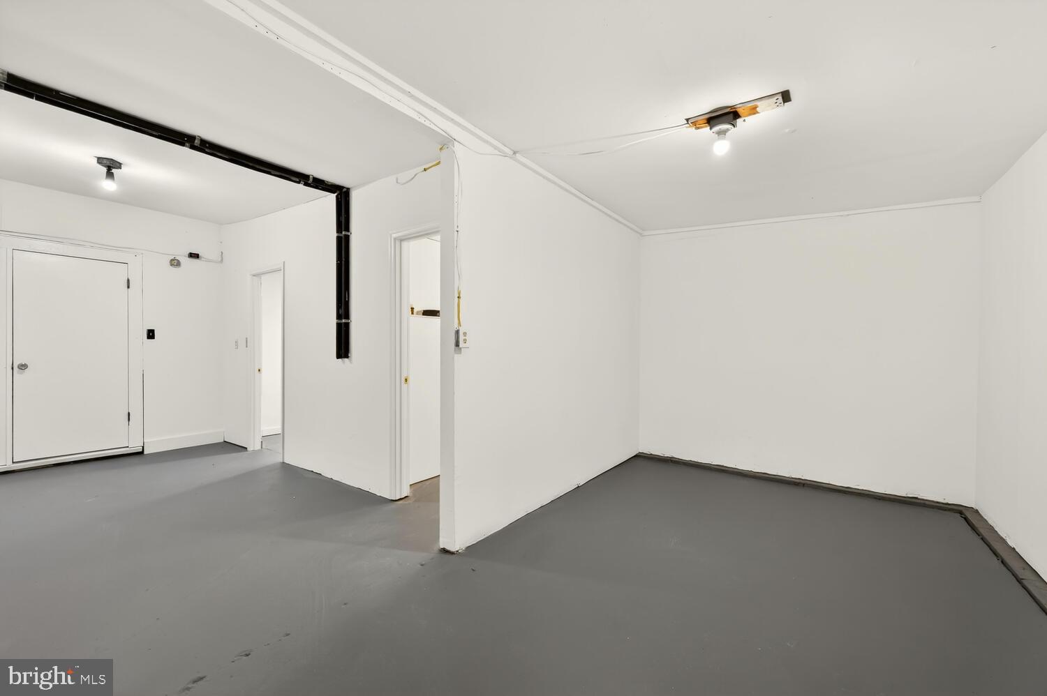 QUAKER NECK - Residential