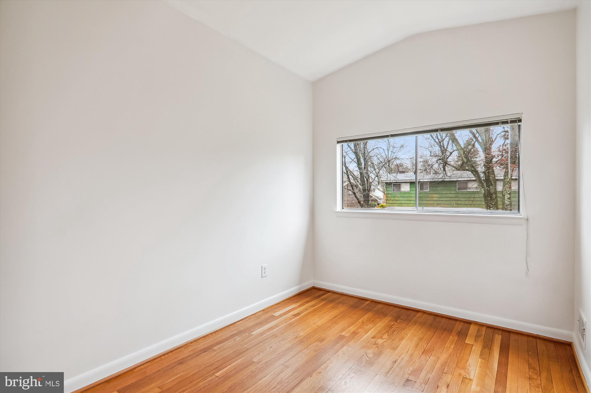 KEMP MILL ESTATES - Residential