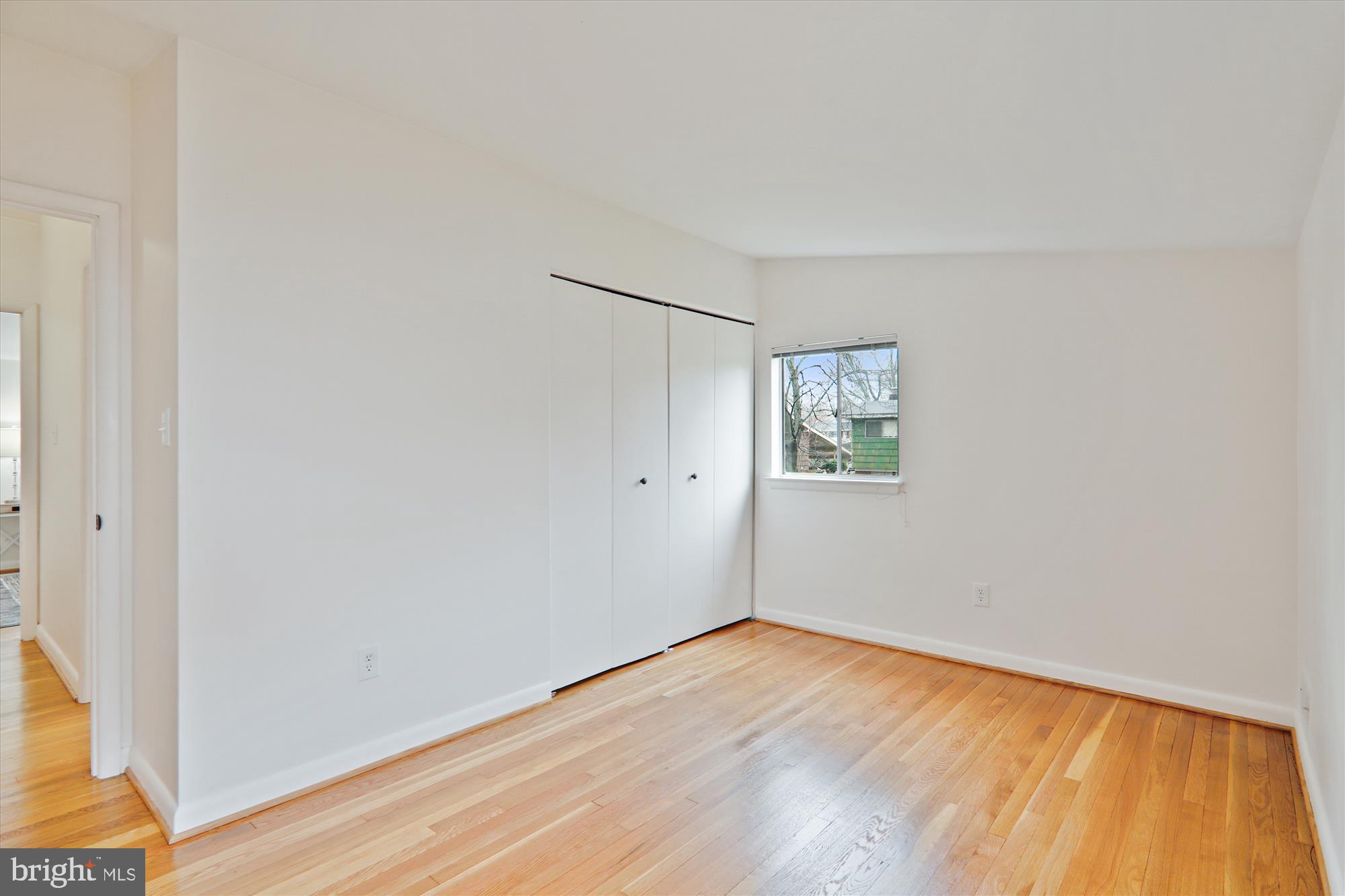 KEMP MILL ESTATES - Residential