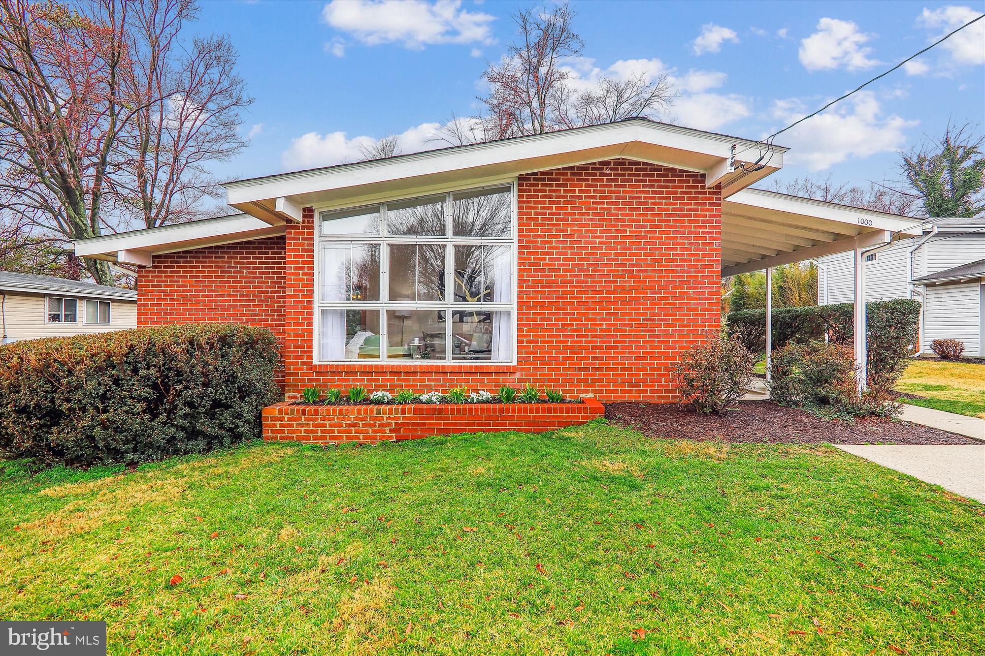 KEMP MILL ESTATES - Residential