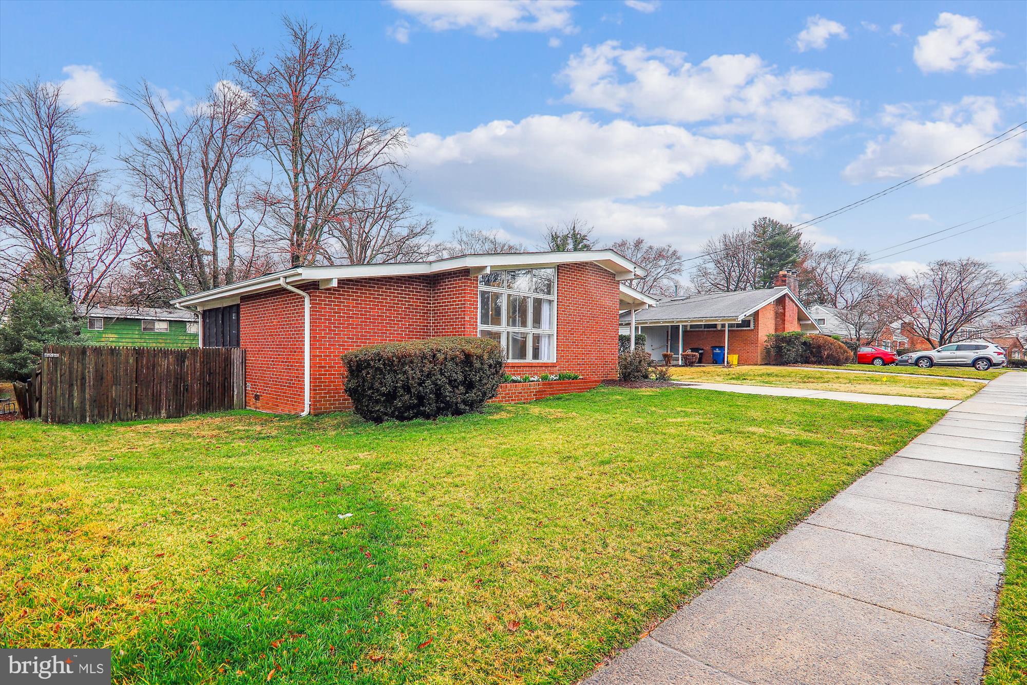 KEMP MILL ESTATES - Residential