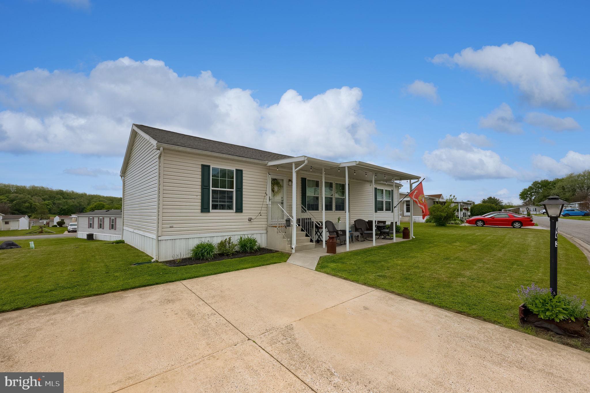 SUNSET ESTATES MHP - Residential