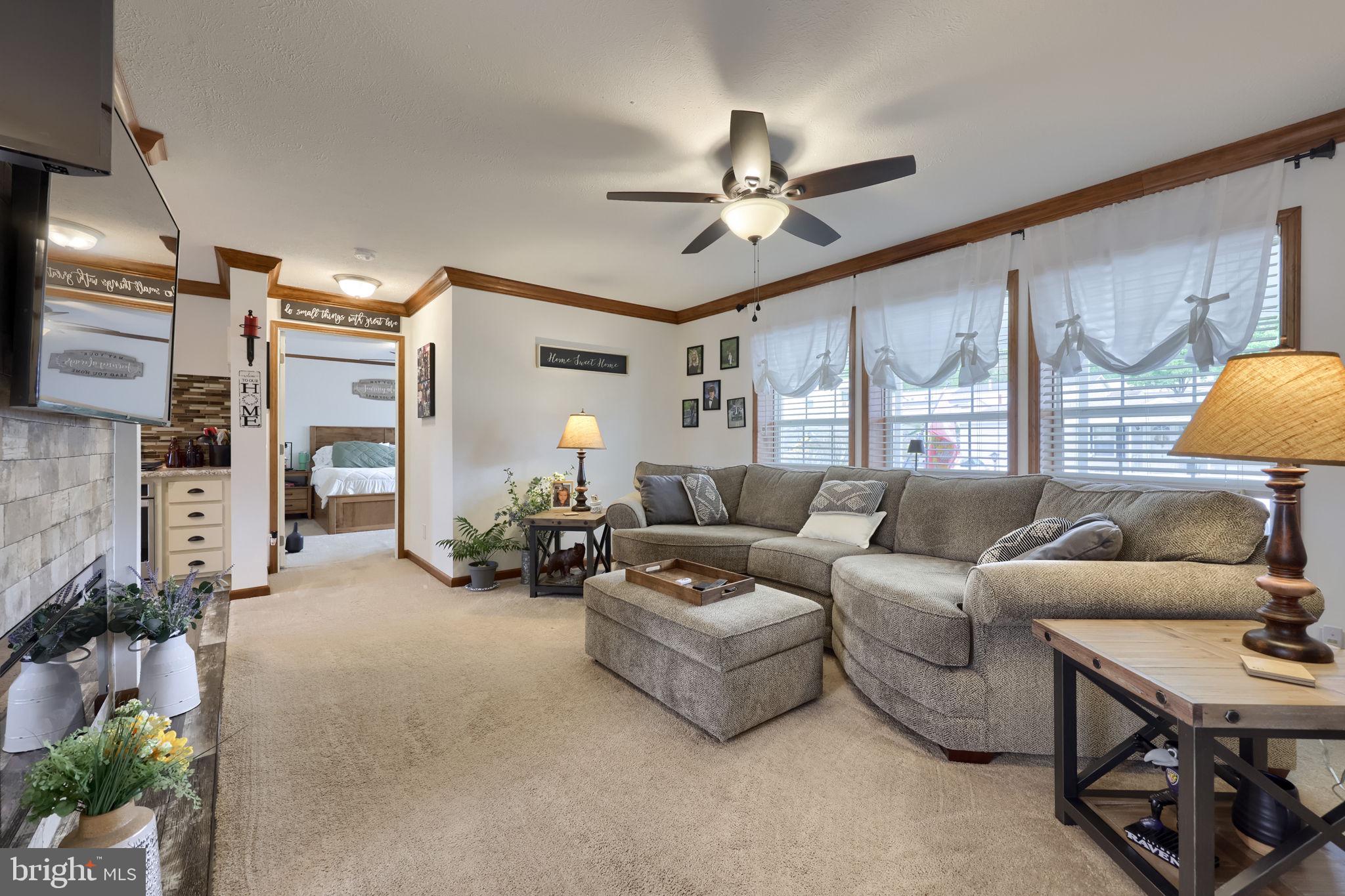 SUNSET ESTATES MHP - Residential