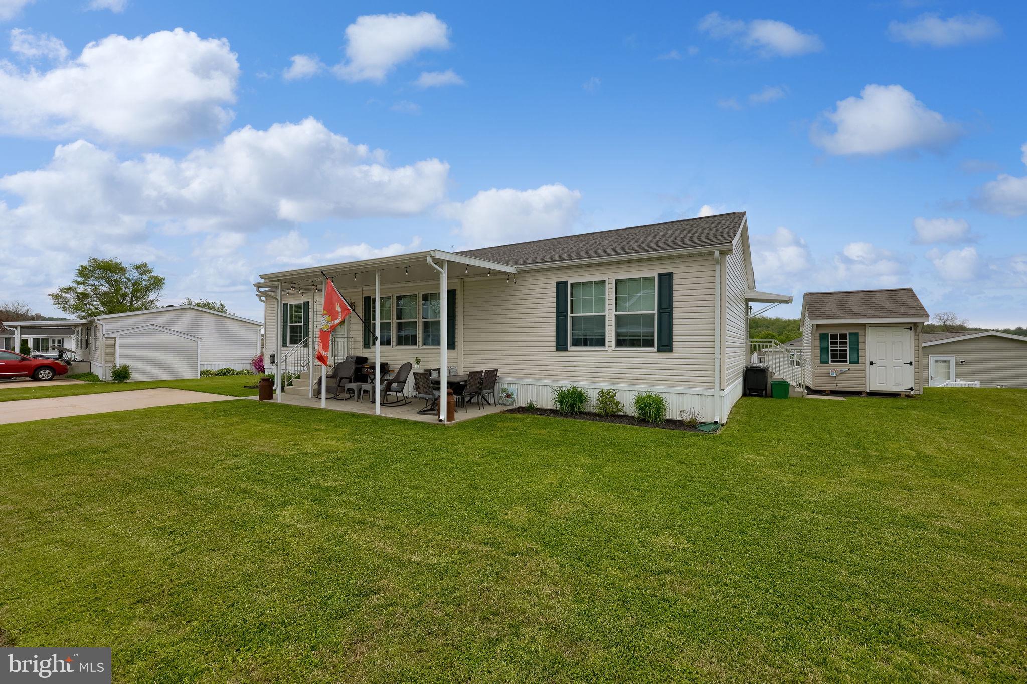 SUNSET ESTATES MHP - Residential