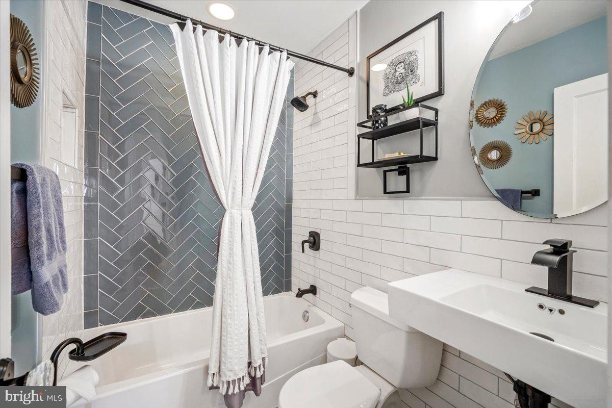 ACCOTINK HEIGHTS - Residential