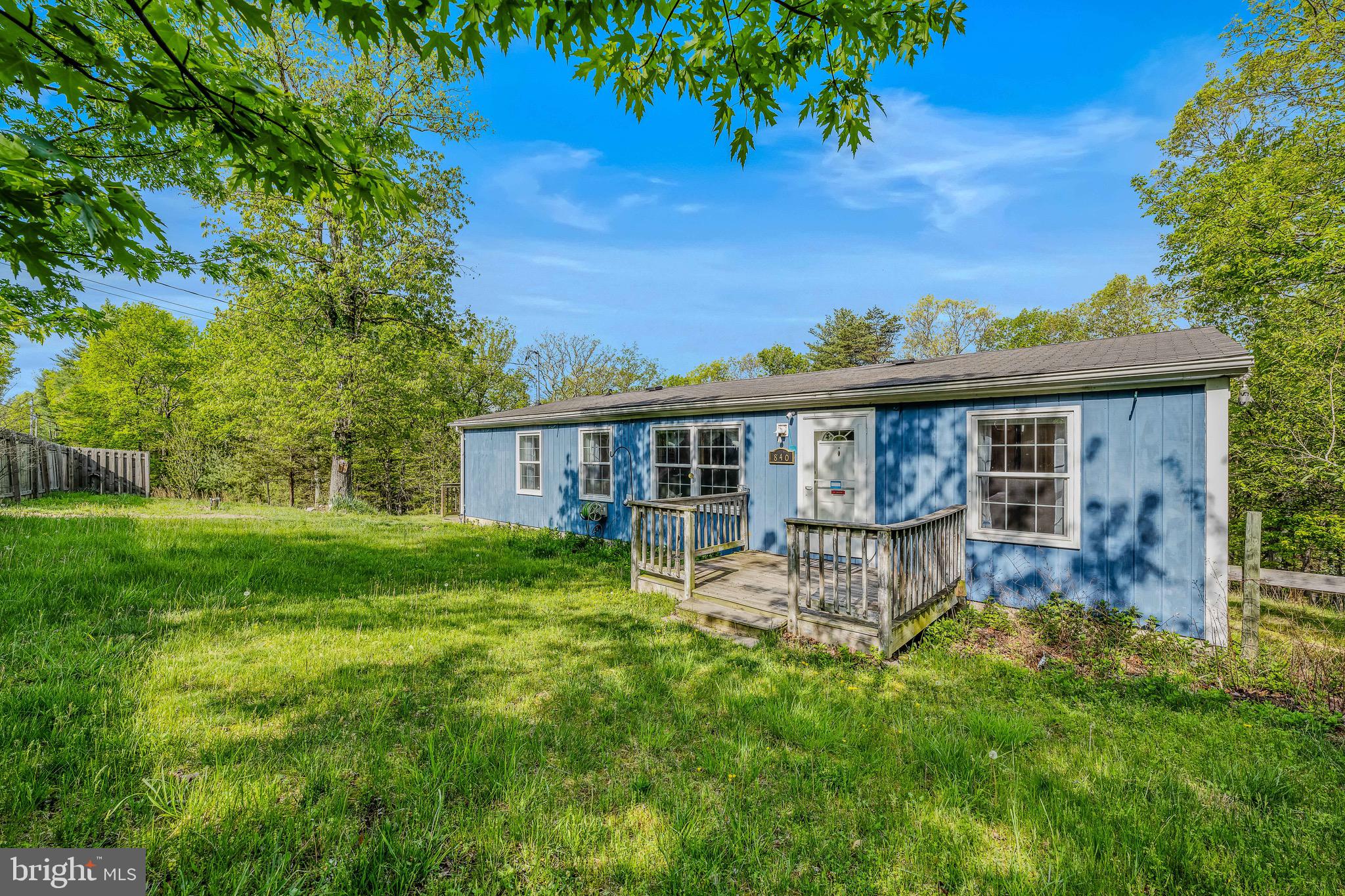 840 CEDAR RUN LANE