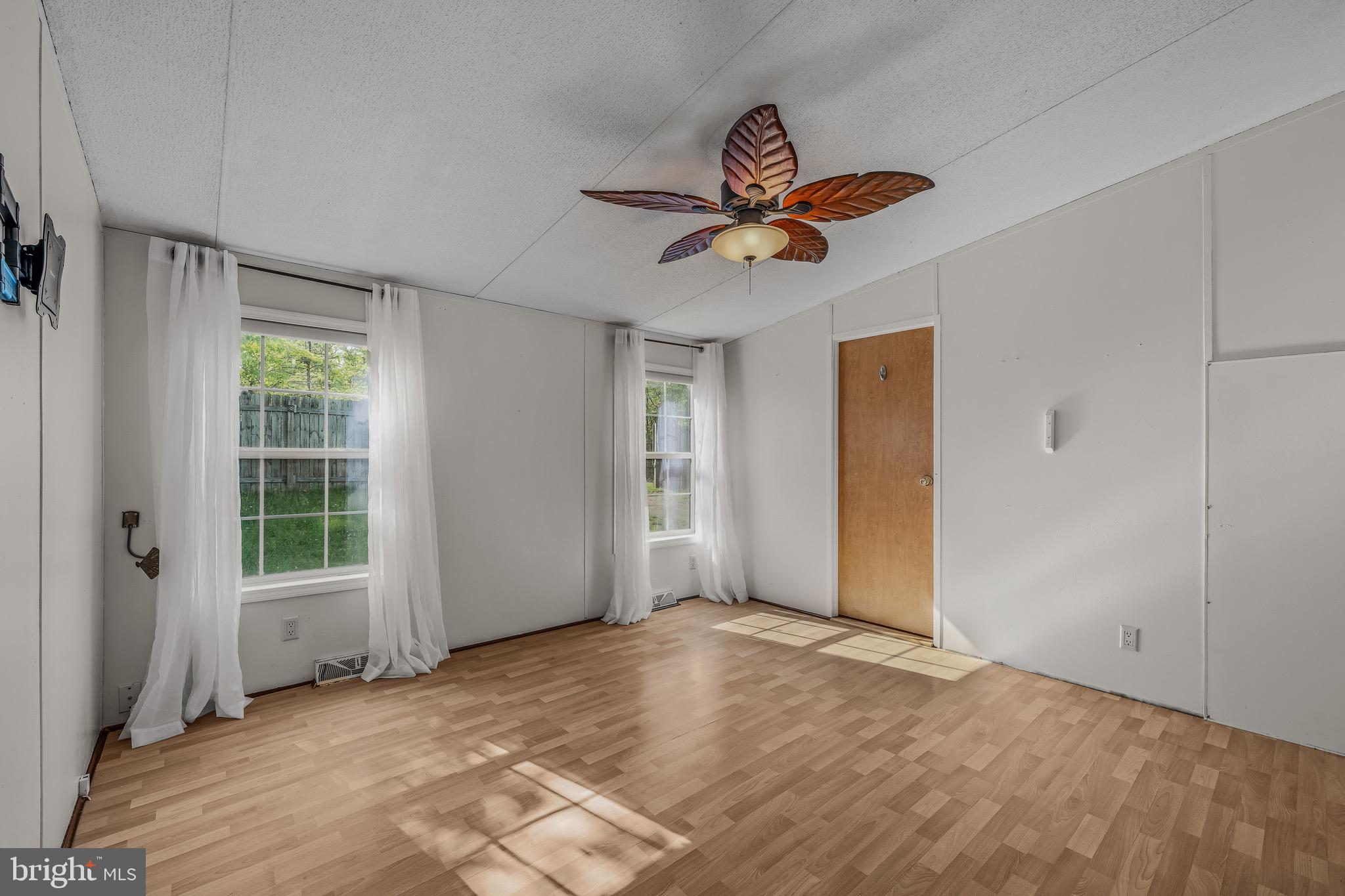 CEDAR RUN - Residential