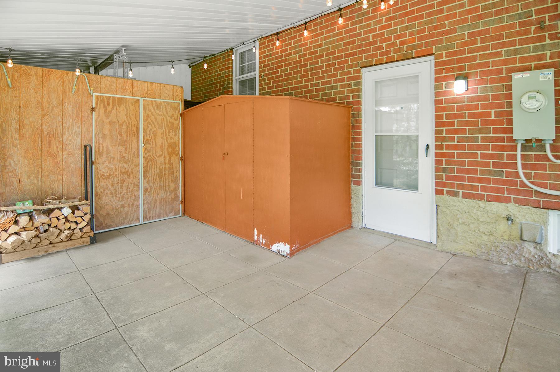 PERRING PARK - Residential