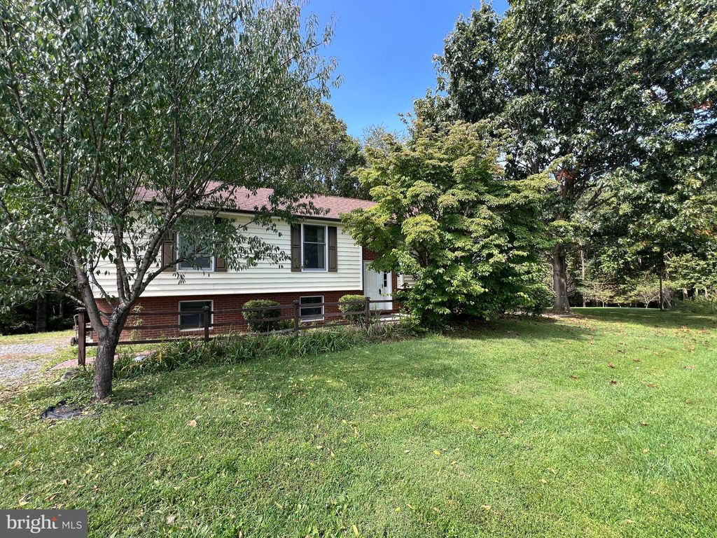 Photo of 5620 Wallace Court, ELDERSBURG, MD 21784 (MLS # MDCR2030314)
