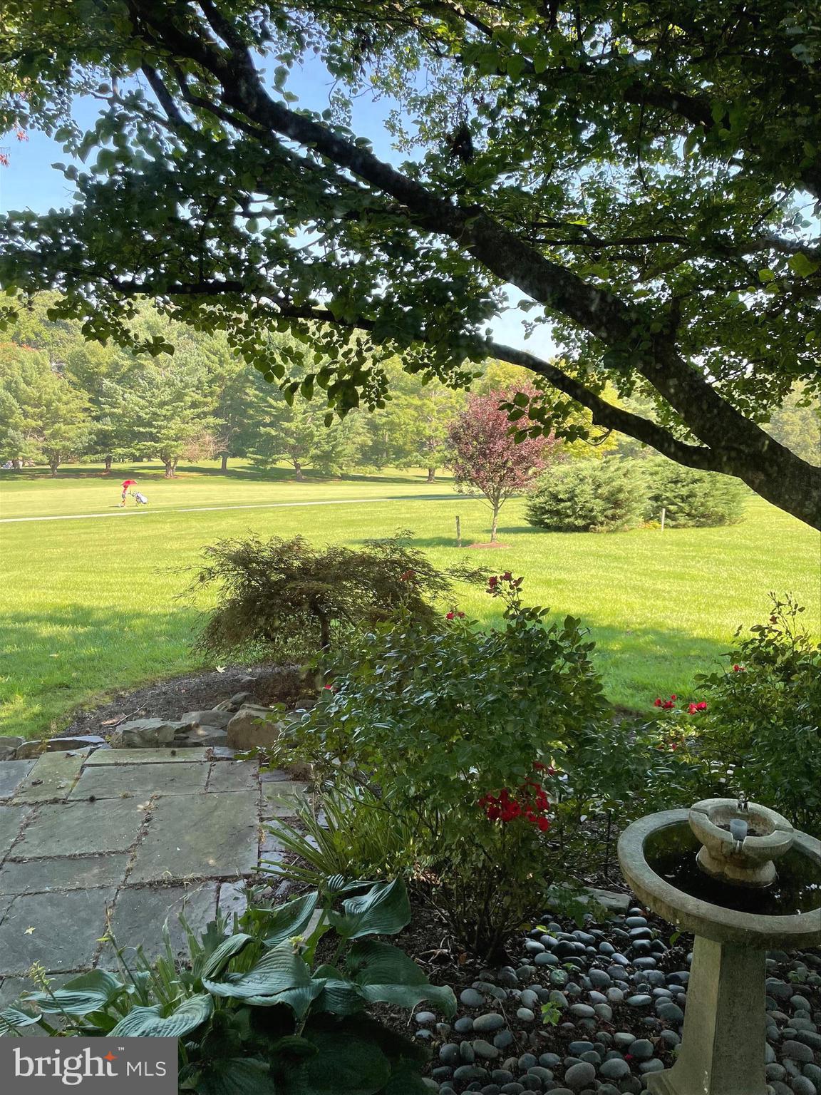 HOBBITS GLEN - Residential