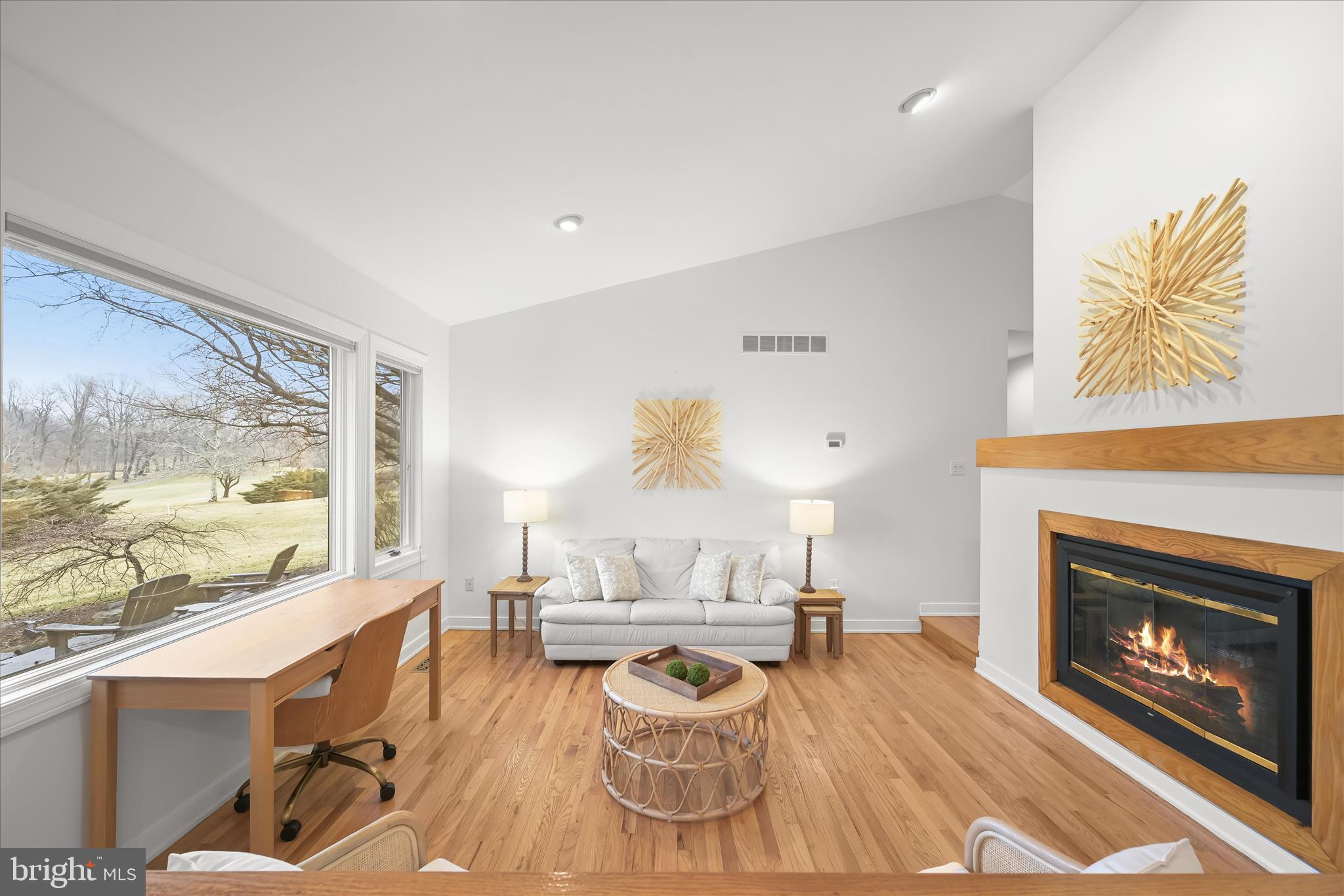 HOBBITS GLEN - Residential