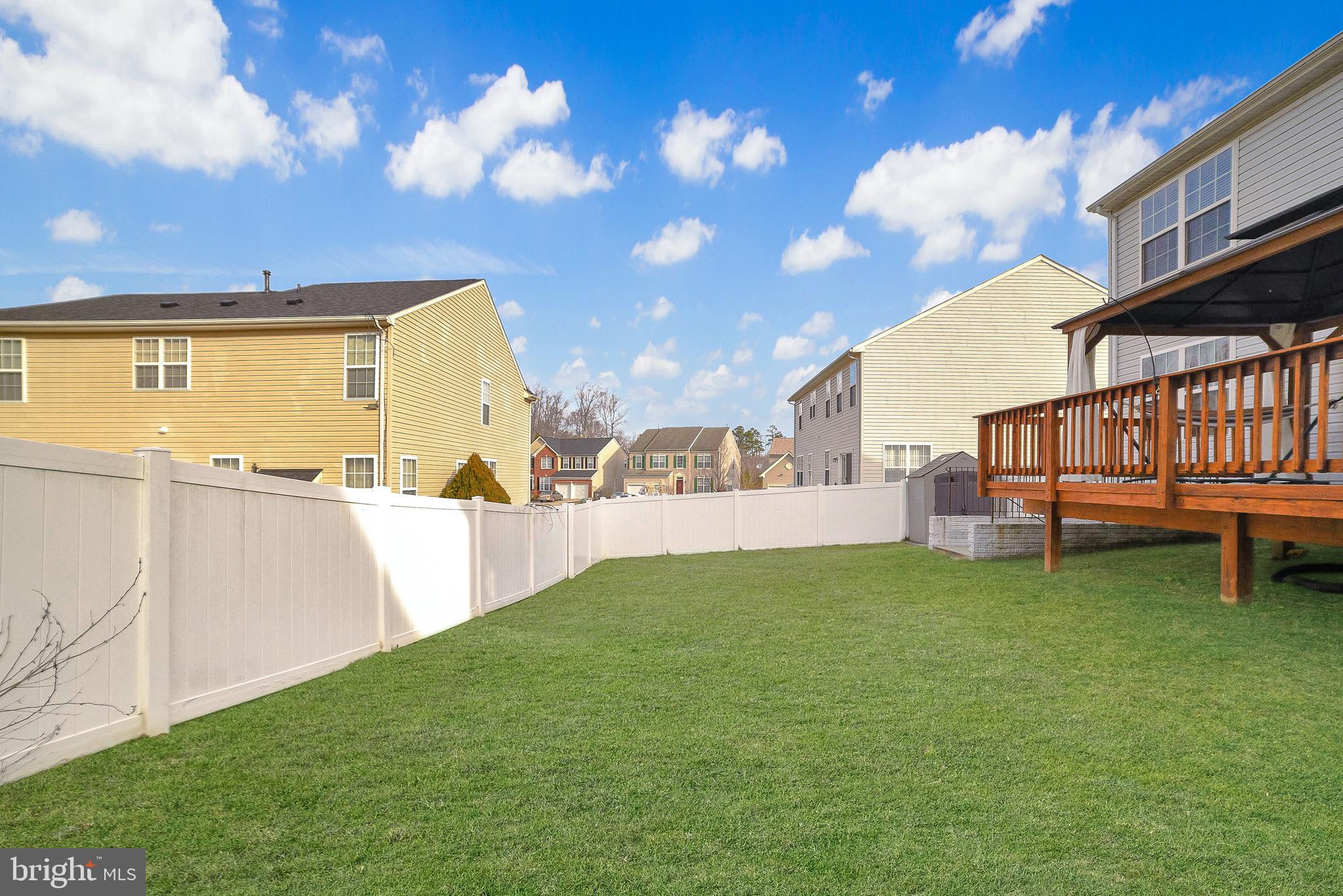 WESTBURY WEST - Residential