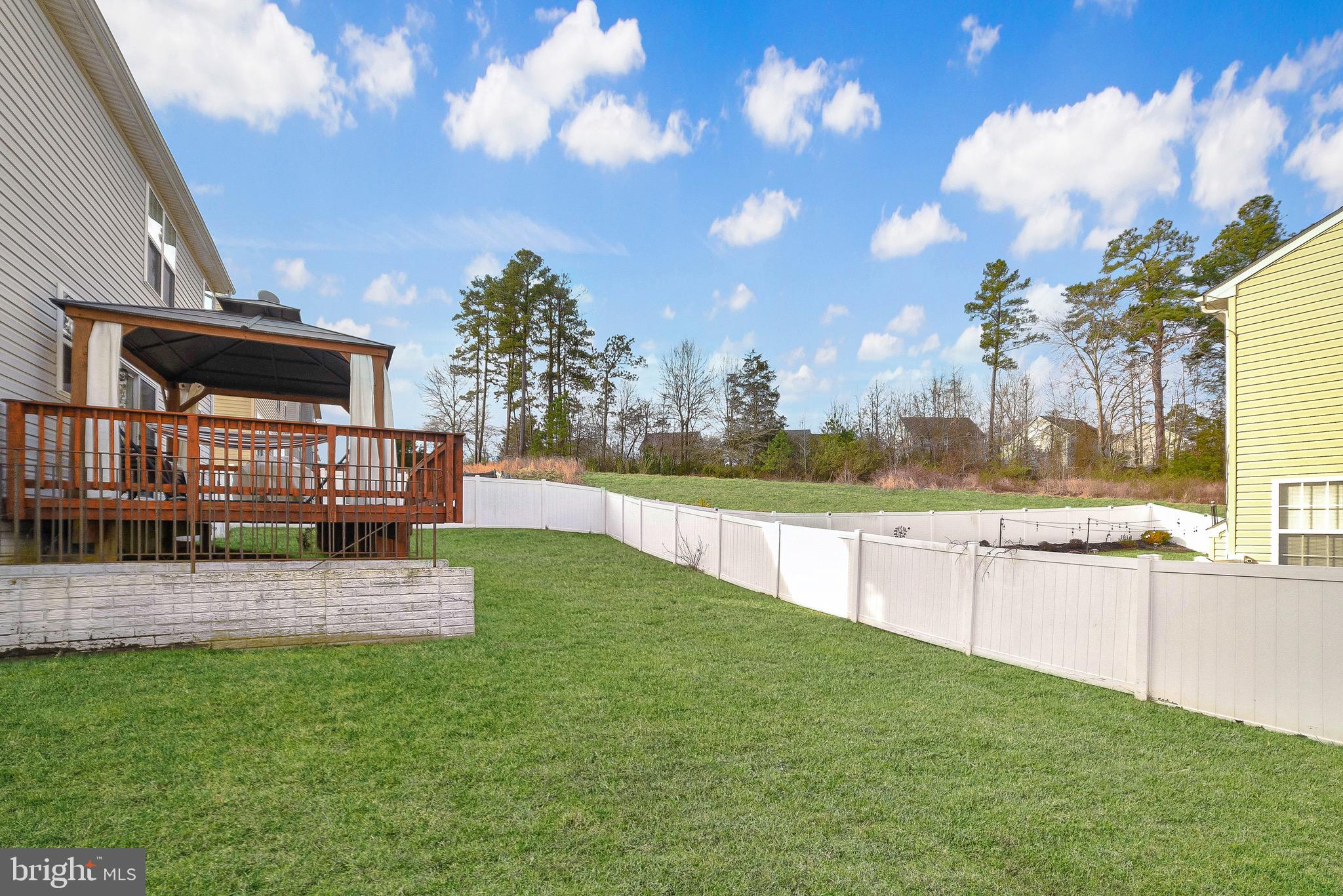 WESTBURY WEST - Residential