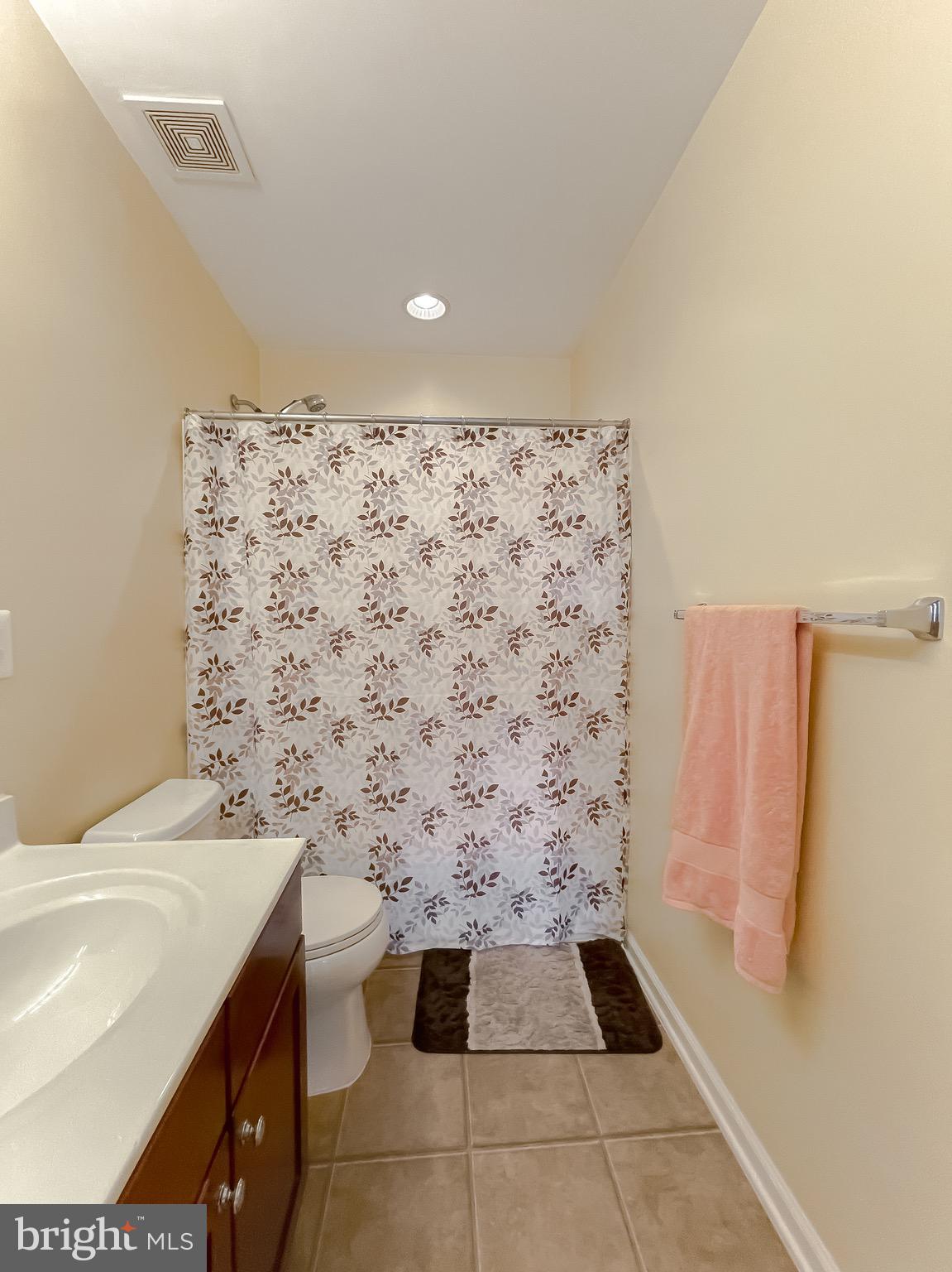 WESTBURY WEST - Residential