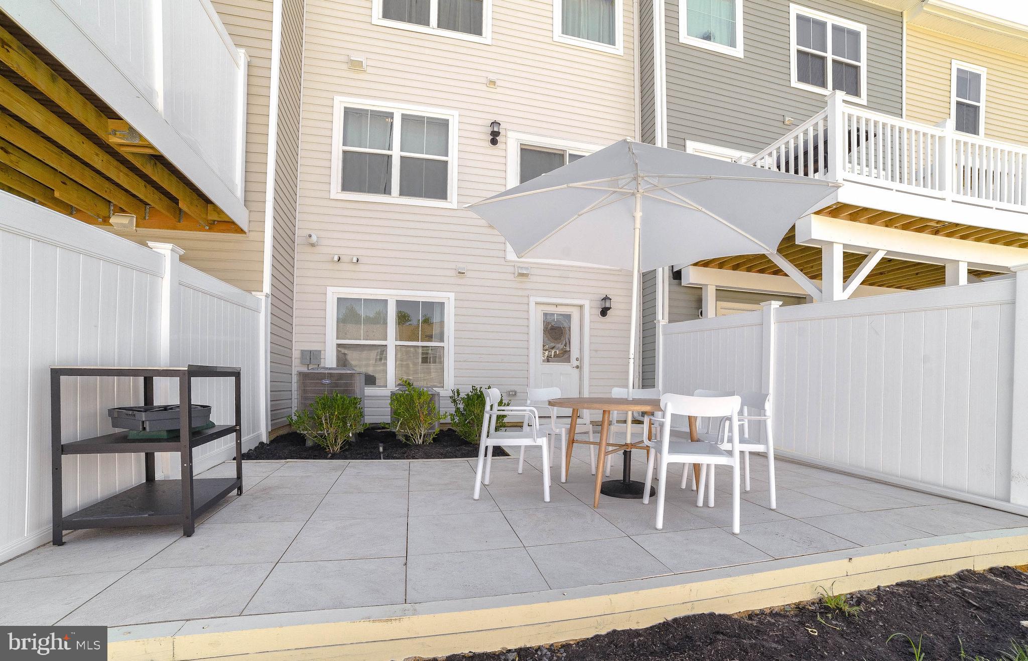 STONEHAVEN - Residential