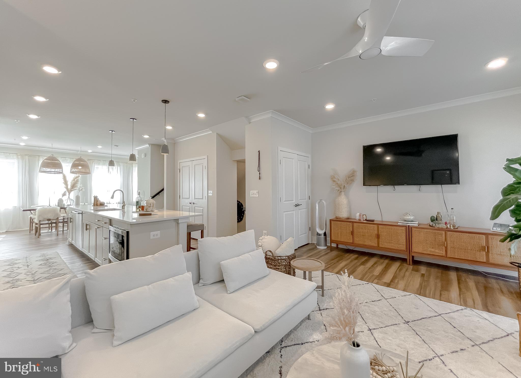 STONEHAVEN - Residential