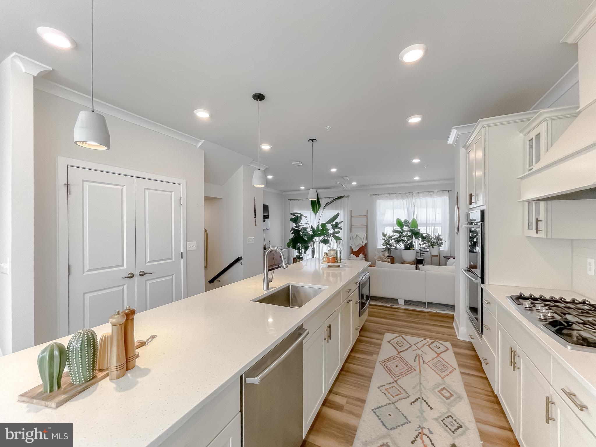 STONEHAVEN - Residential